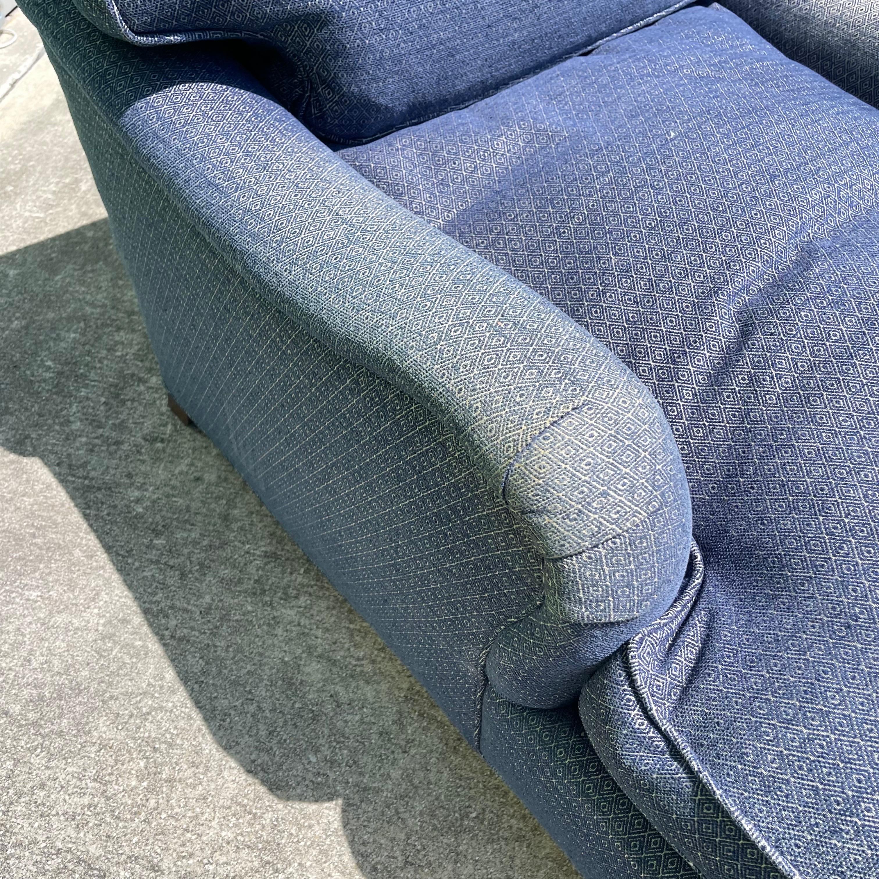 Cama de día con chaise longue y brazos enrollables, hecha a mano en EE.UU. por Lee Jofa en venta 2