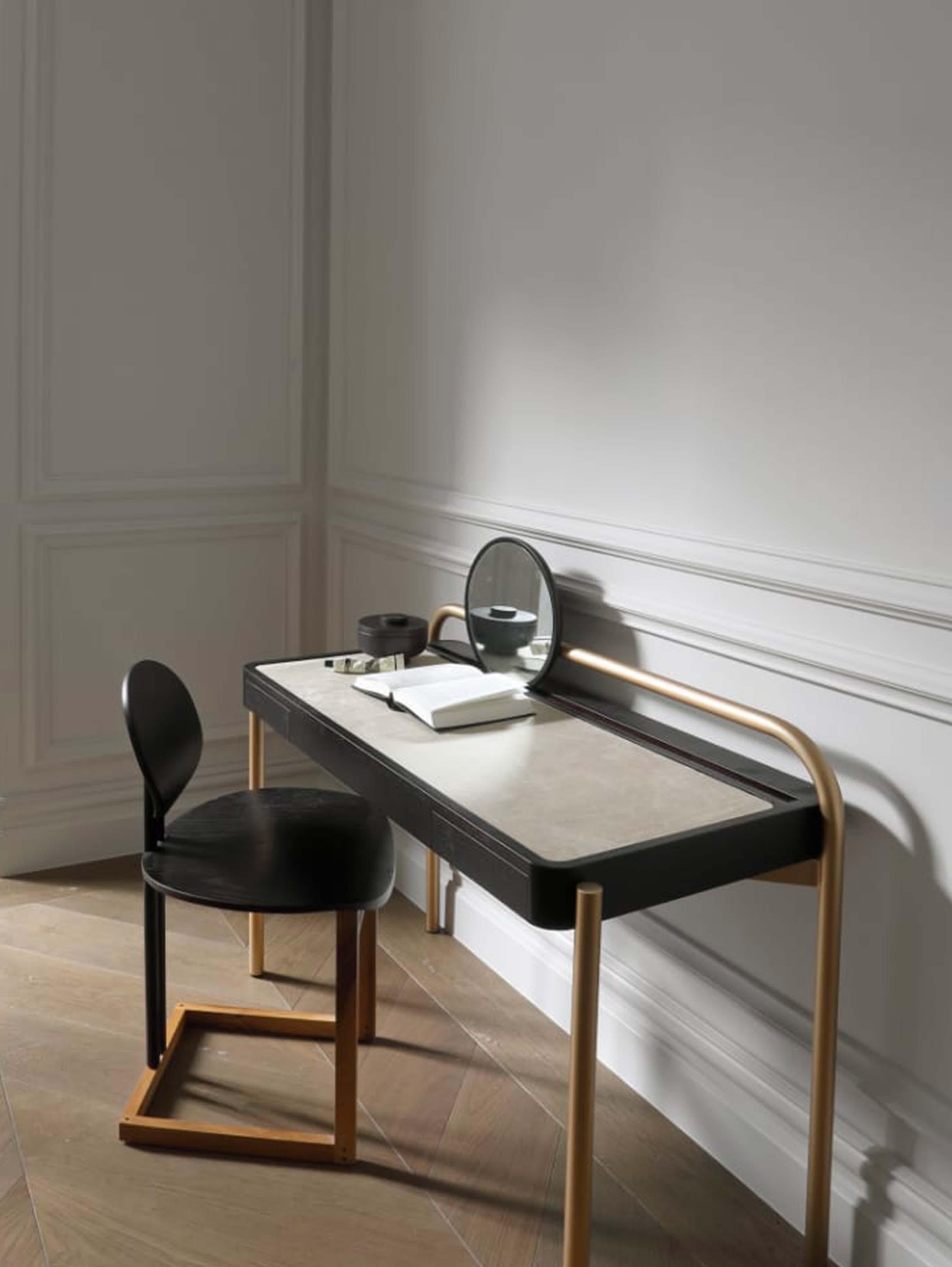 Rolle Contemporary Schreibtisch aus Metall und Holz (21. Jahrhundert und zeitgenössisch) im Angebot