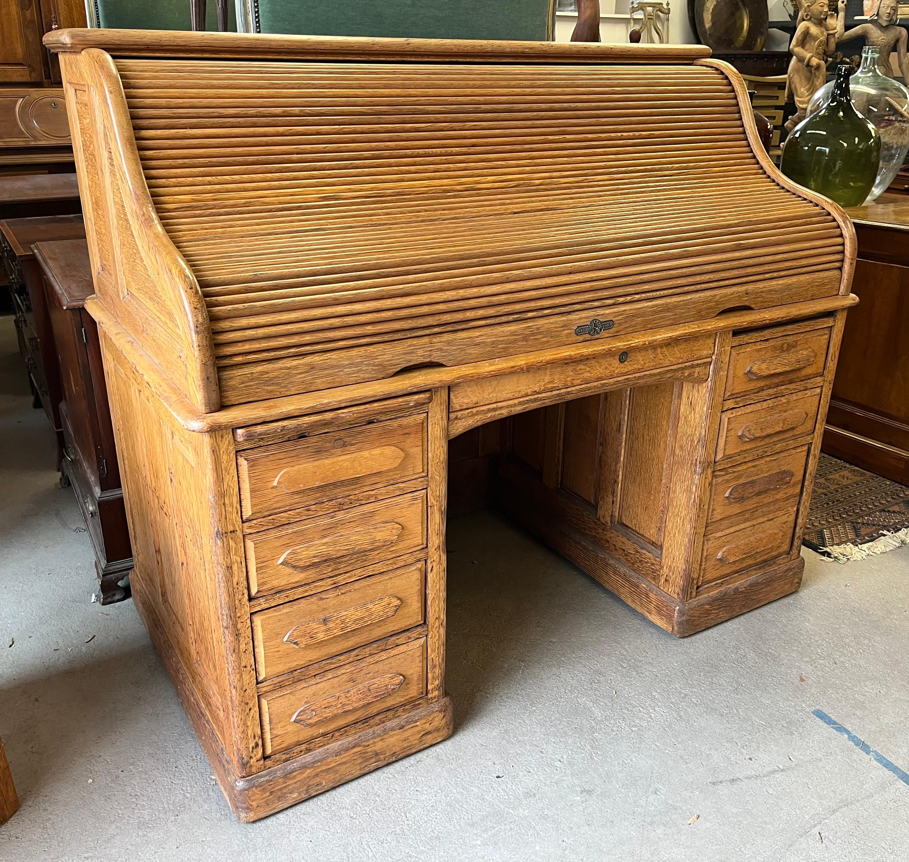Roll Top Desk, By Derby, Circa 1920 For Sale 1