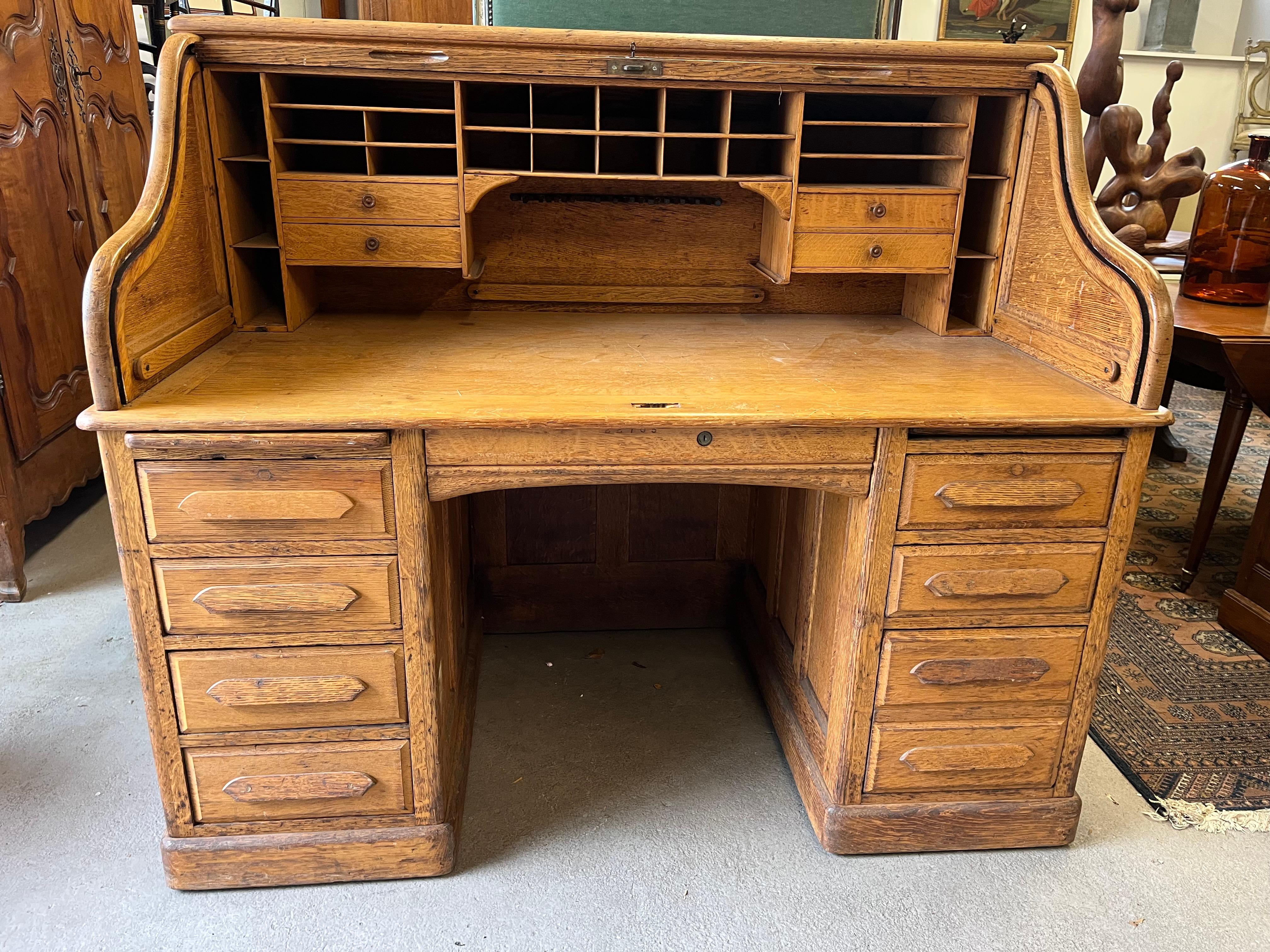 Roll Top Desk, By Derby, Circa 1920 For Sale 2