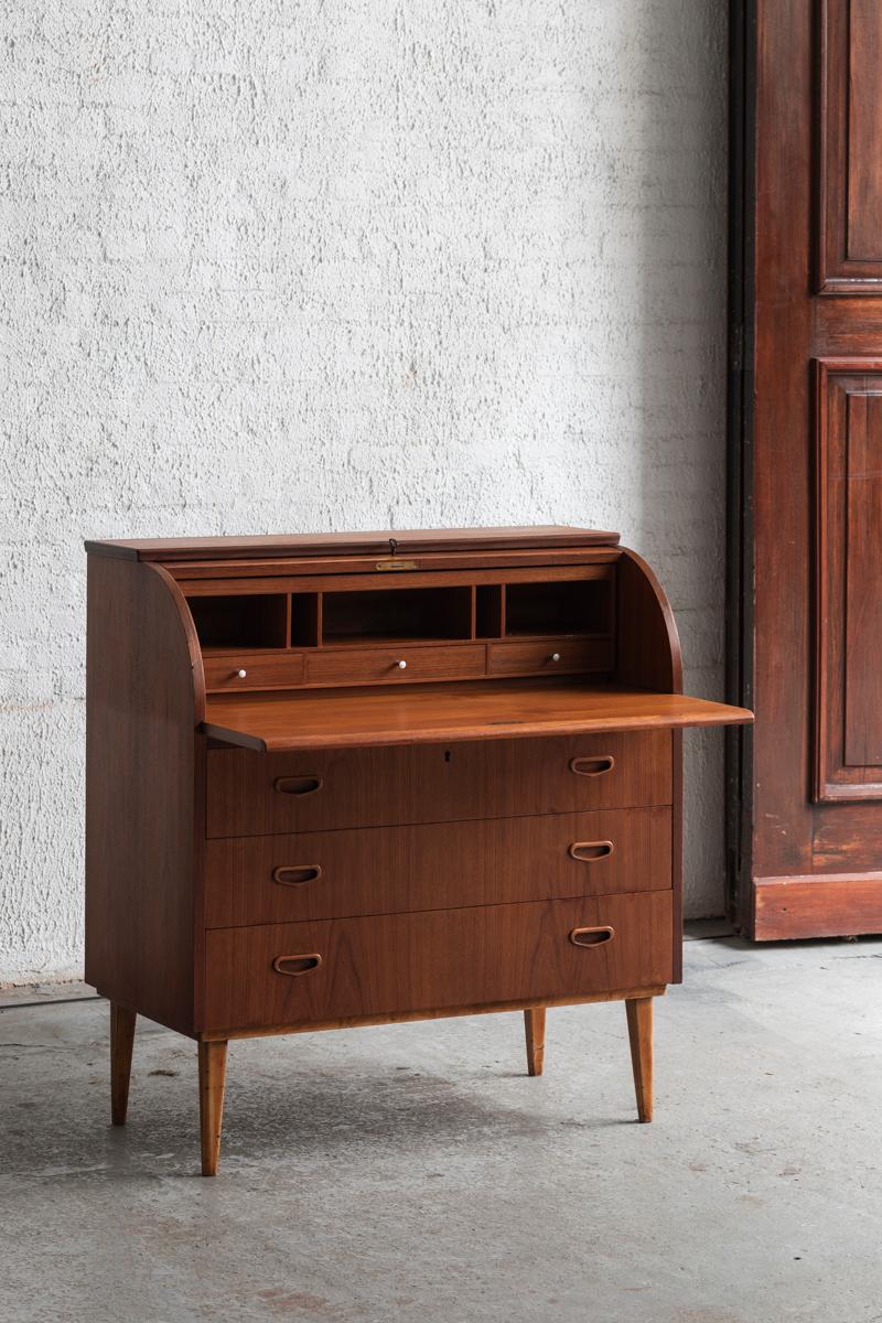 Roll top secretary in teak by Egon Ostergaard, Sweden, 1960s For Sale 7