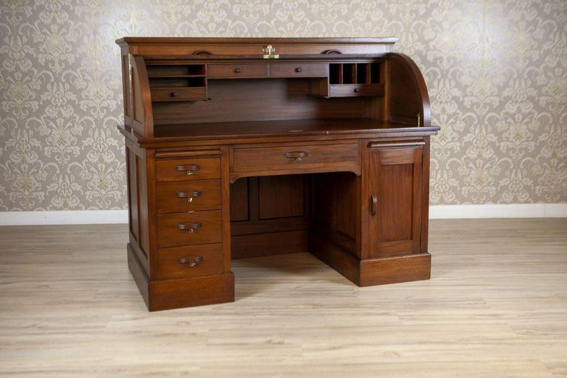 Roll-Top Softwood & Mahogany Veneer Desk - Signed Circa 1910 In Good Condition For Sale In Opole, PL