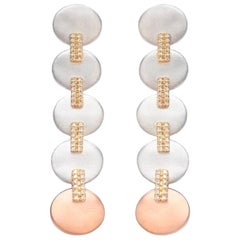 Roll With It
Five Earring
Roll With It
Five Earring