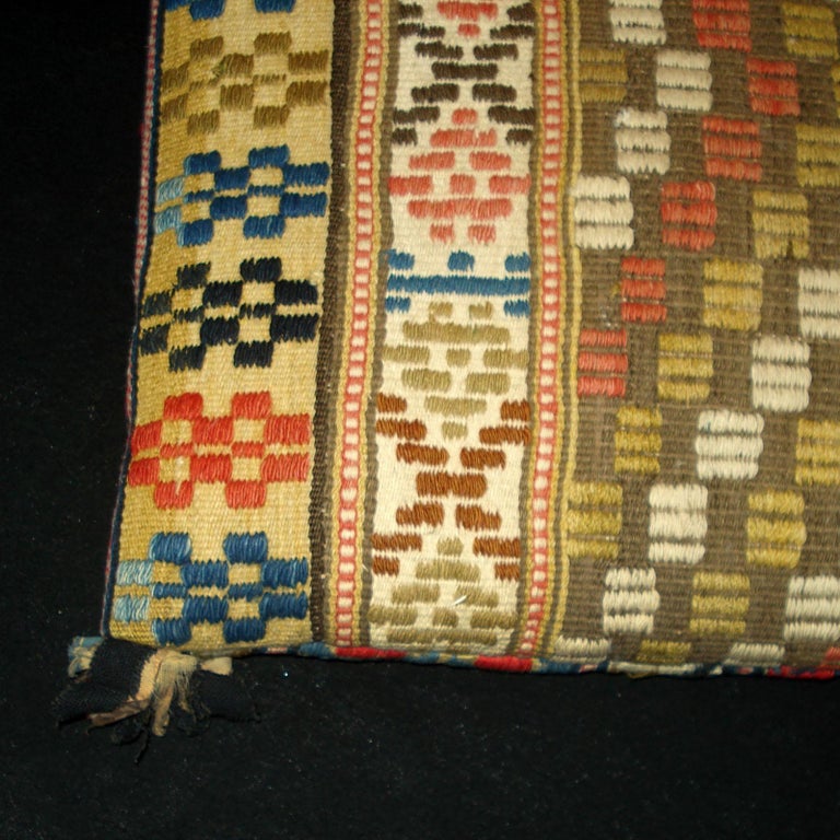 Rollakan Pillow, Hand-Woven Pillow, Sweden, 19th Century For Sale 3