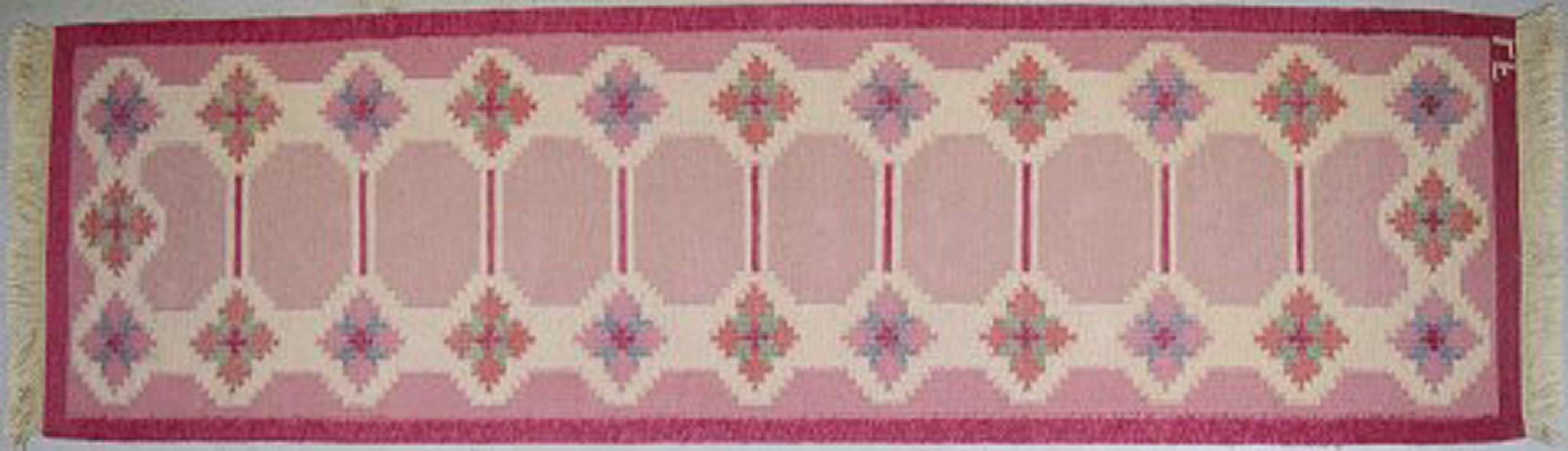 Mid-20th Century Röllakan, Swedish Design, 1960s, Pink Carpet