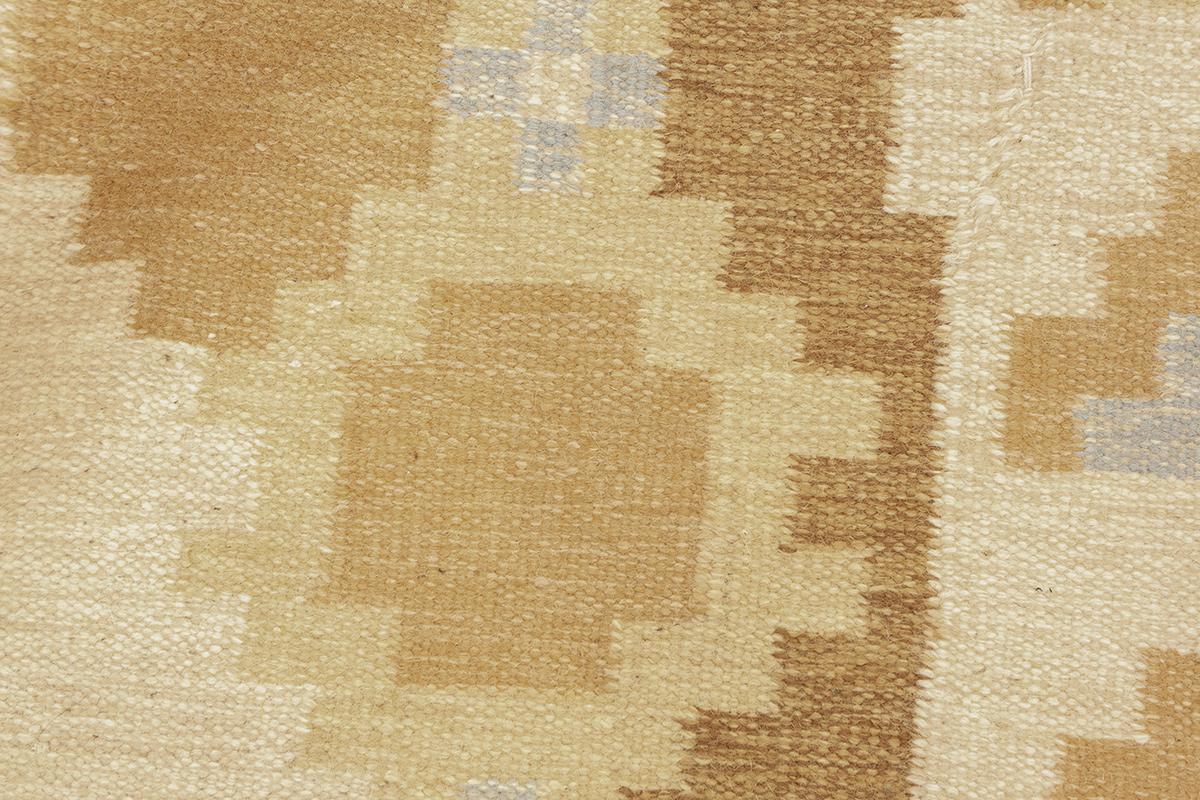 20th Century Scandinavian Rug Rollakan Soft Beige For Sale