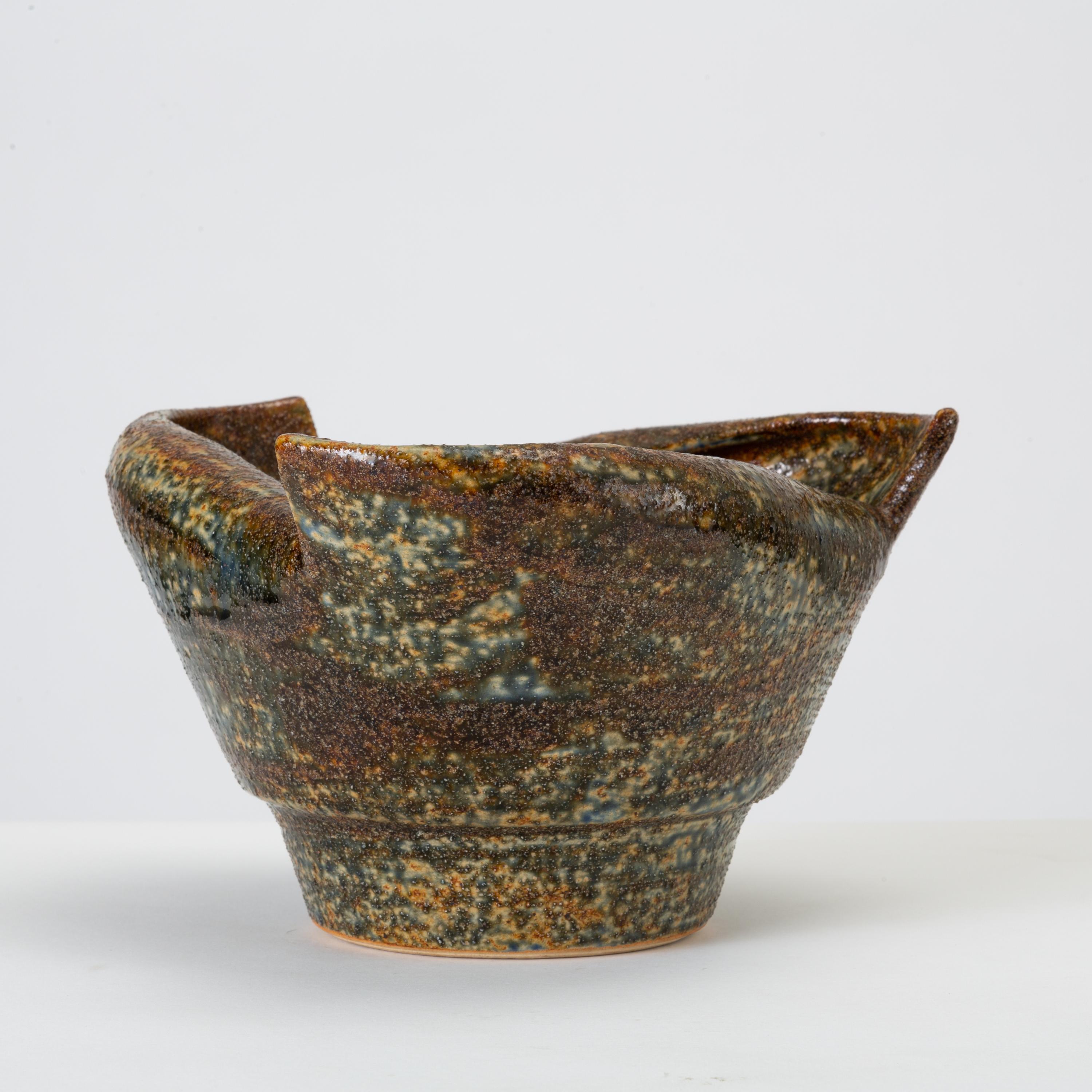 Glazed Rolled-Edge Ceramic Bowl