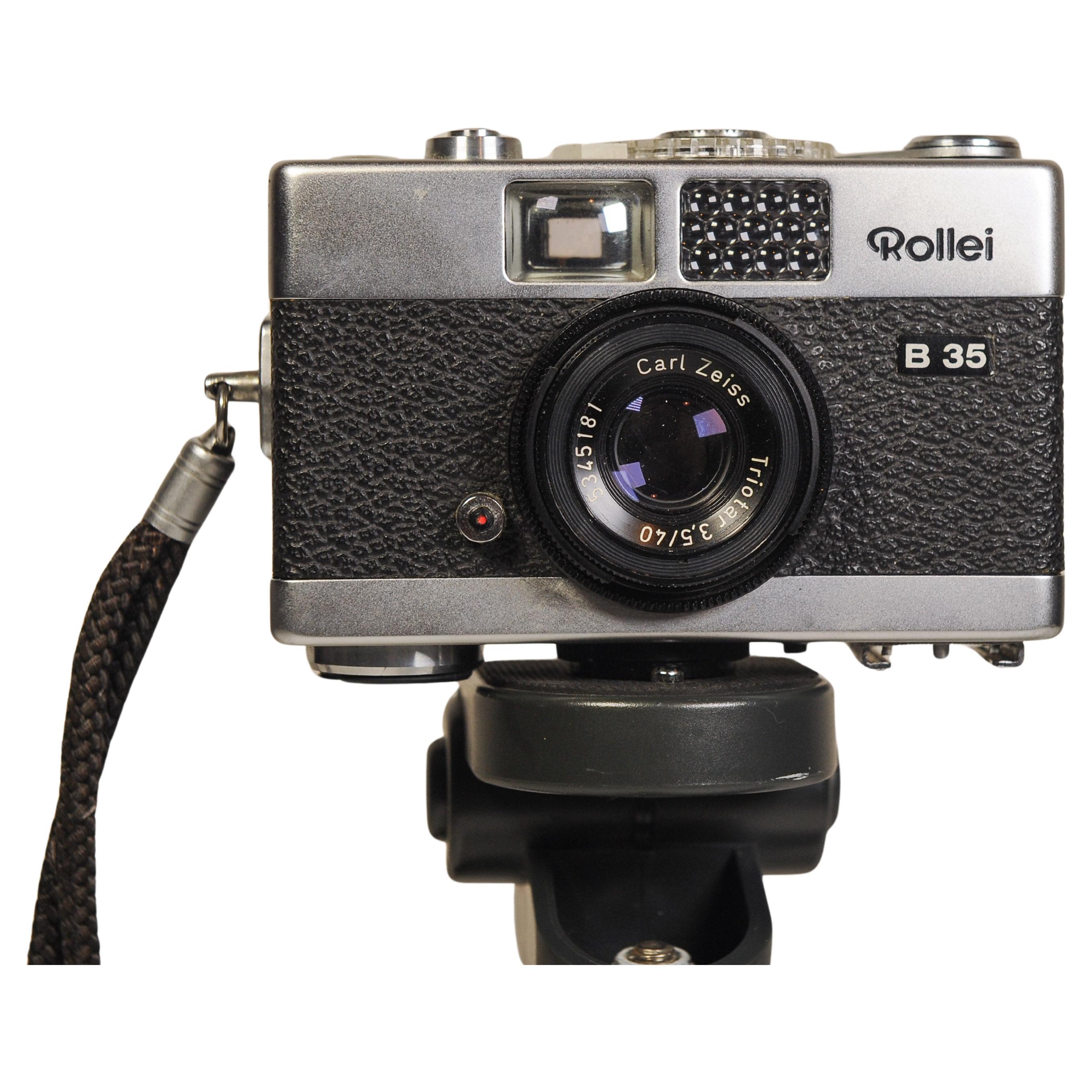 Rollei 35B Cámara con visor en miniatura para película de 35 mm Carl Zeiss Triotar 28 siglo XX en venta