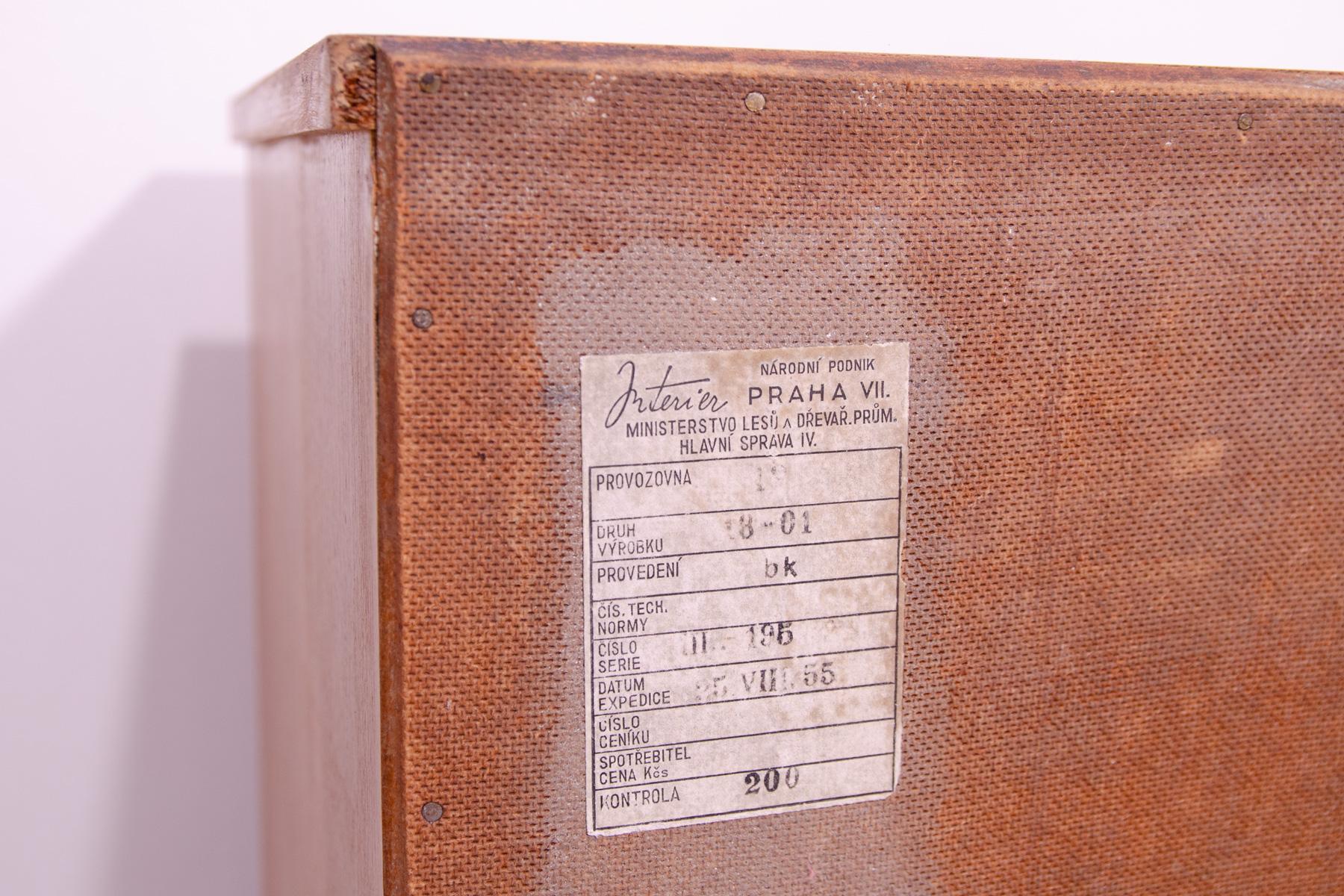 Roller blinder Schrank von Interier Paraha, 1950er Jahre, Tschechoslowakei im Angebot 10