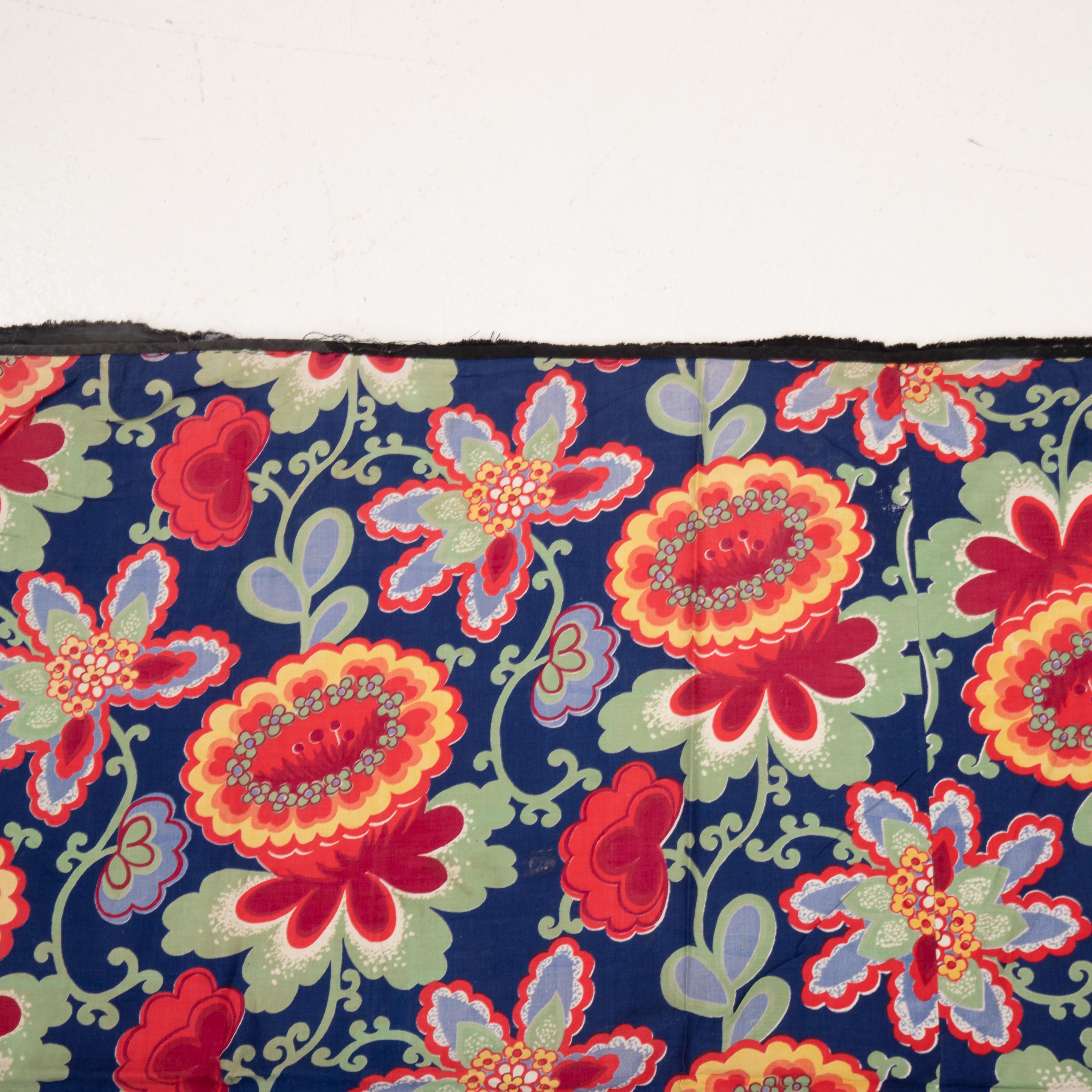 Roller Printed Cotton Panel, Made for Central Asian Markets  Mid 20th C.  Russia For Sale 1