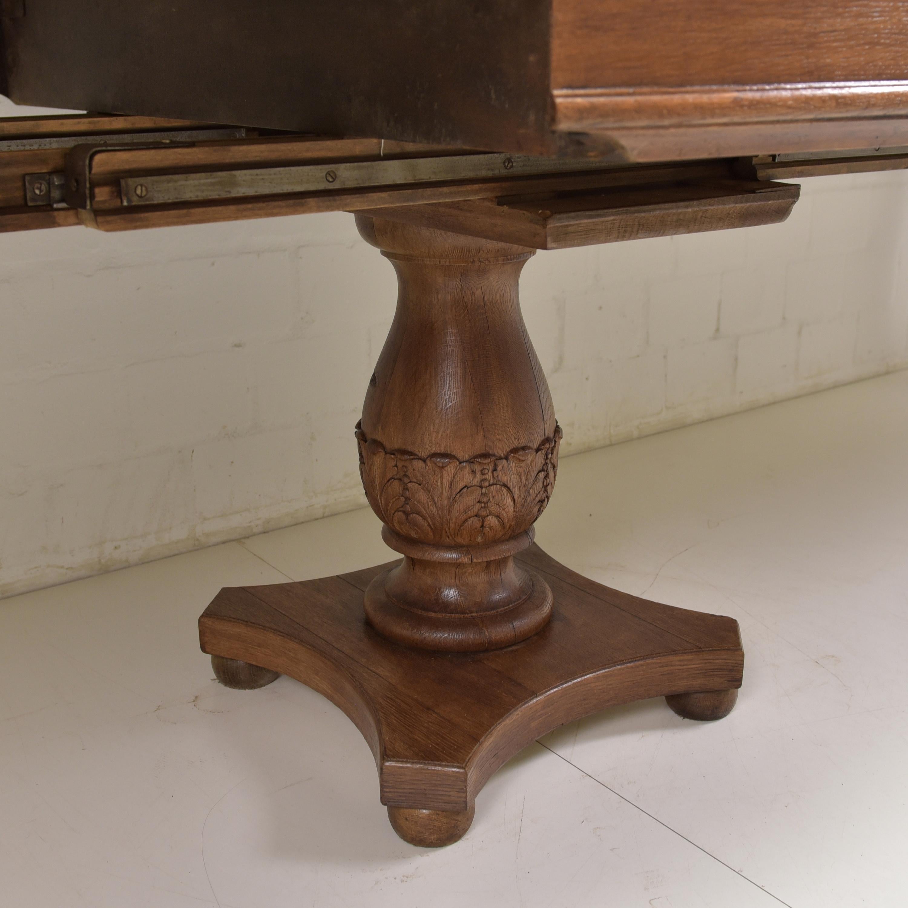 Roller Shutter Pull-Out Extendable Dining Table in Oak, 1930 For Sale 2