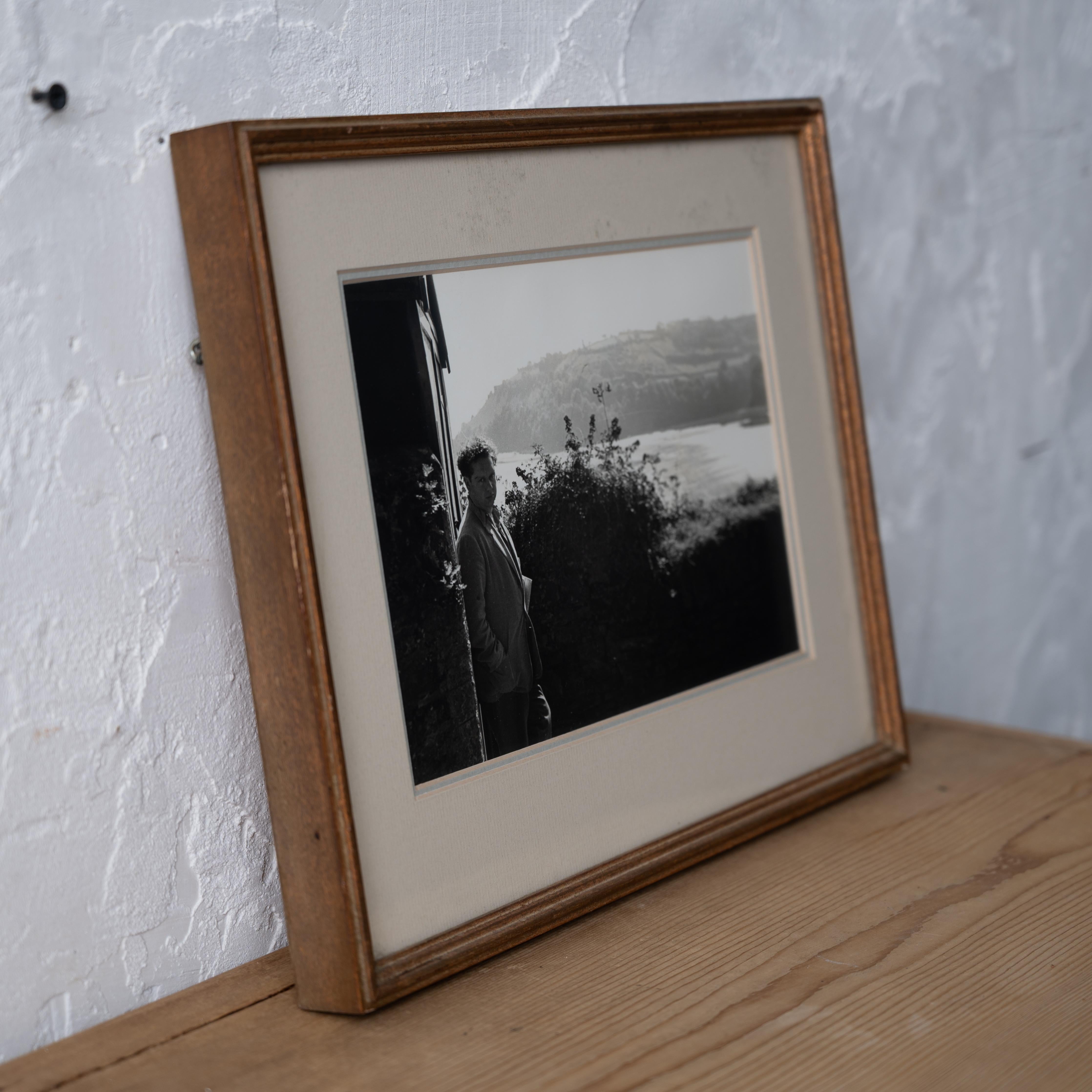 Fin du 20e siècle Rollie McKenna - Portrait de Dylan Thomas, vers 1980 en vente