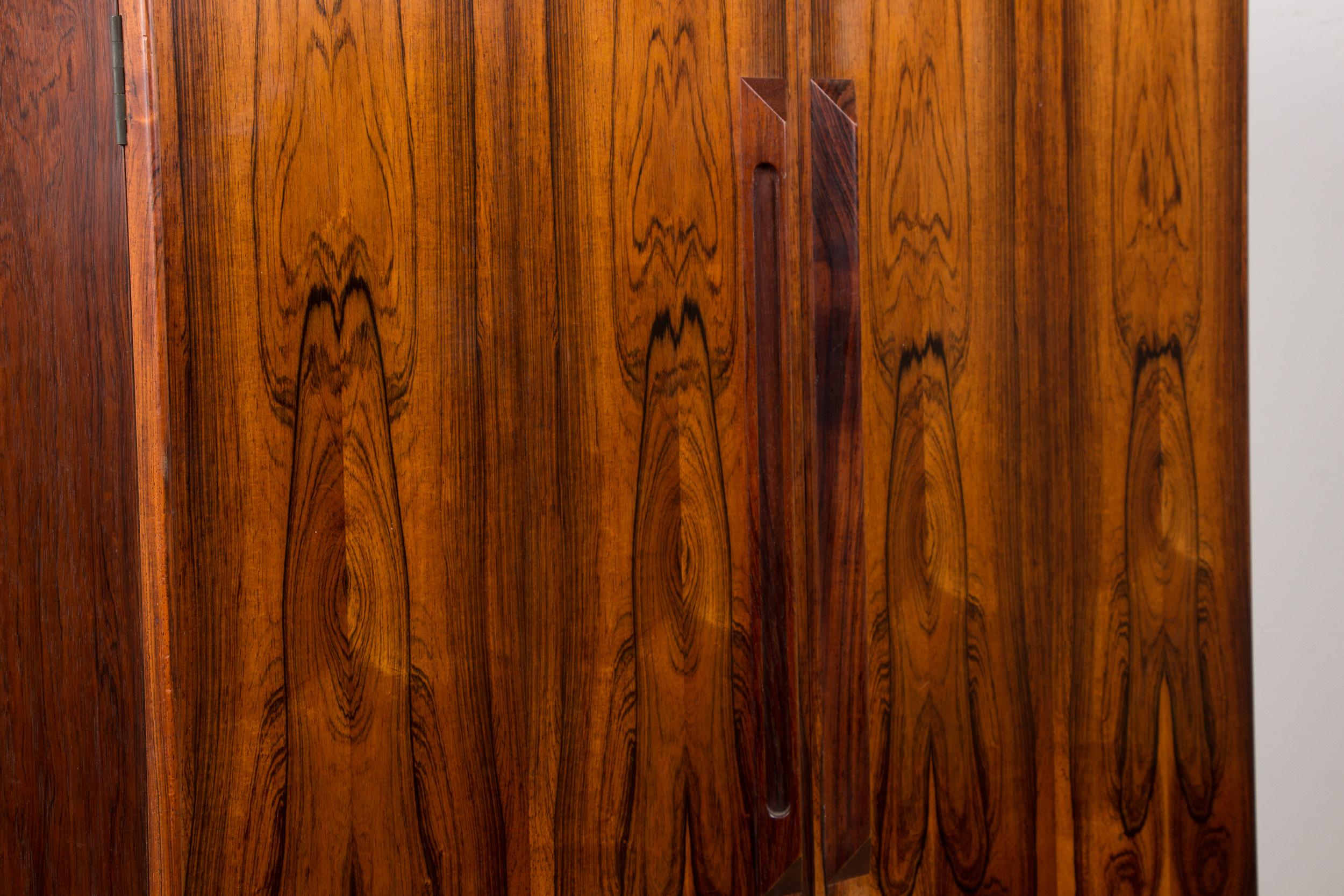 Rolling and extendable bar, Norwegian Rosewood by Torbjørn Afdal for Bruksbo 196 14