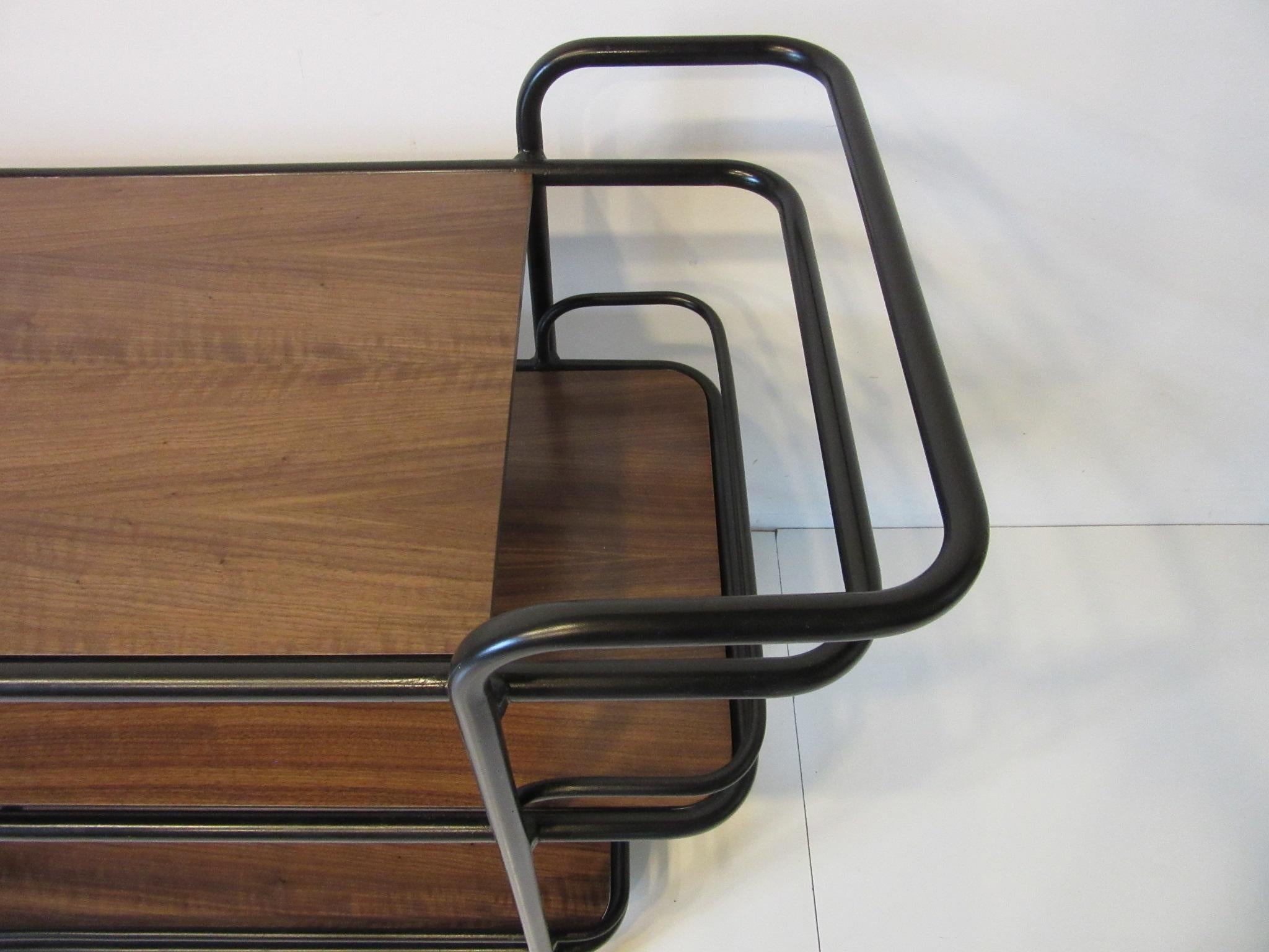 Rolling Bar Cart in the Manner of Art Deco / International Style In Good Condition In Cincinnati, OH