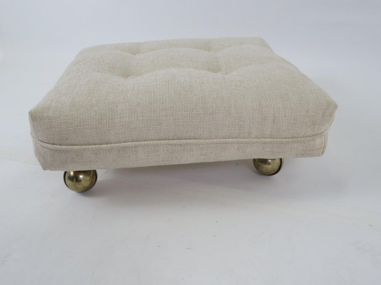 https://a.1stdibscdn.com/rolling-modern-three-cushion-mid-century-ottoman-with-casters-1950s-for-sale-picture-9/f_8301/f_283767721650831213941/ott_10_master.JPG?width=768