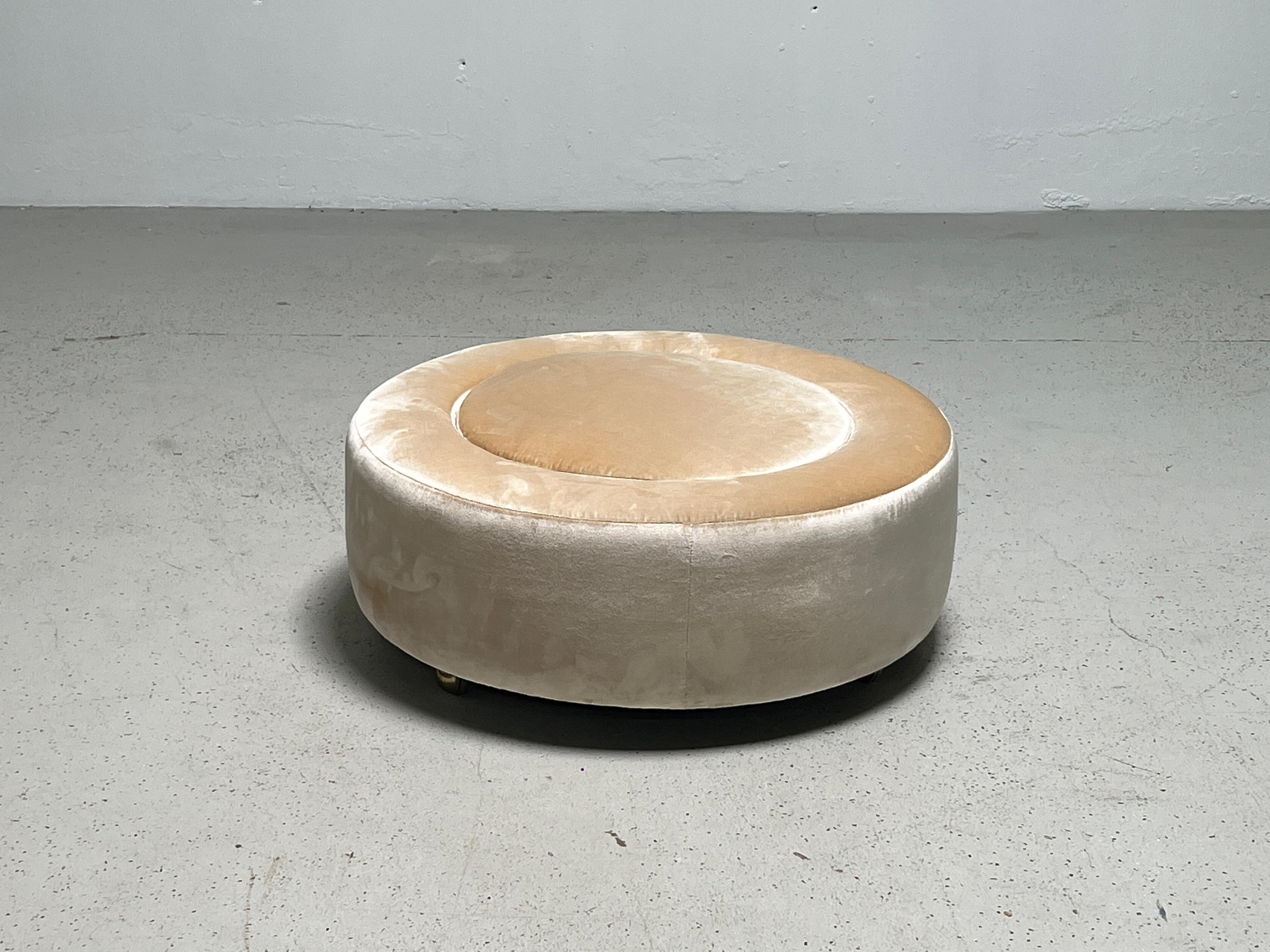 Mid-20th Century Rolling Ottoman by Edward Wormley for Dunbar For Sale