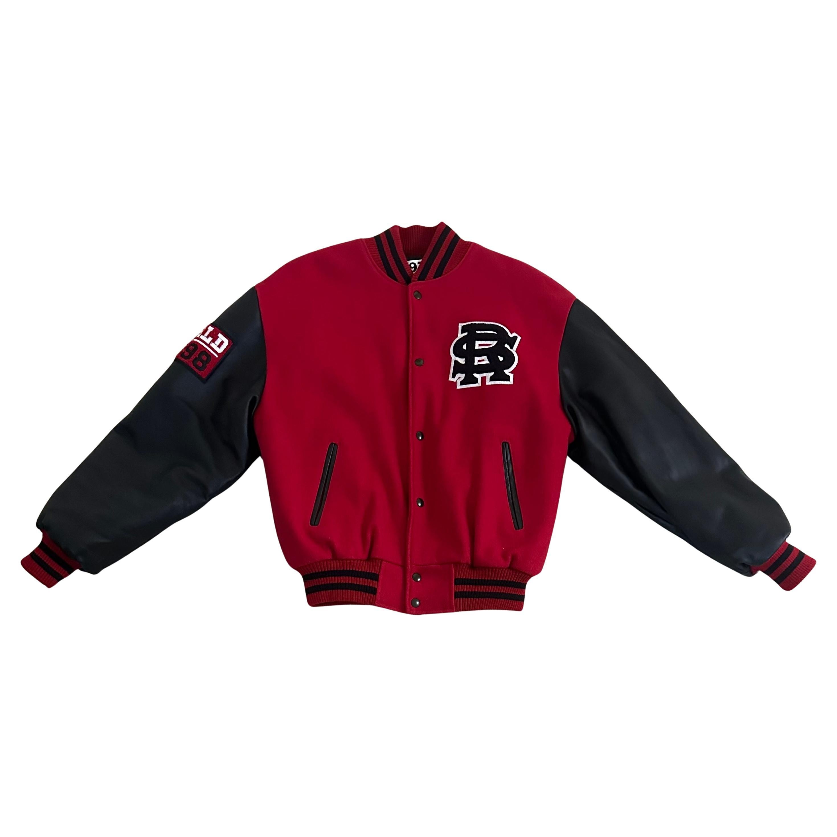 Lettre d'identité des Rolling Stones 1997, 98 World Tour, difficile à trouver.  / veste de bombardier, vers 1997.  Rolle est un grand morceau de l'histoire du rock & roll, sans doute le plus grand groupe de rock de tous les temps !  La veste est de