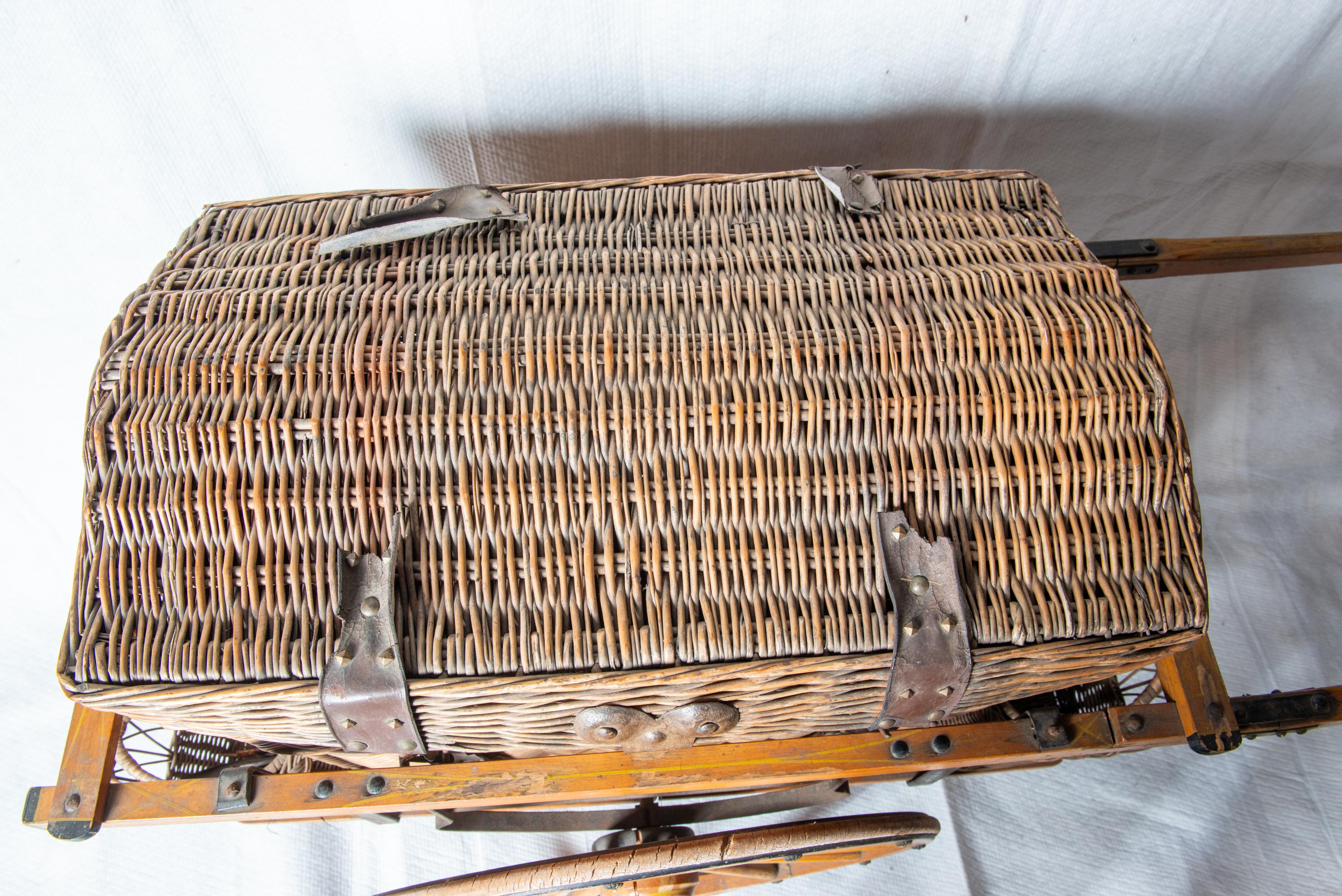 American Rolling Wicker Picnic Basket Cart