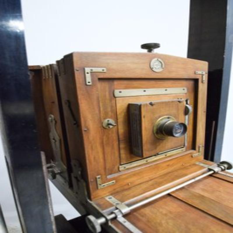 Rollende Werkstattkamera aus Holz, 1950er Jahre im Angebot 1