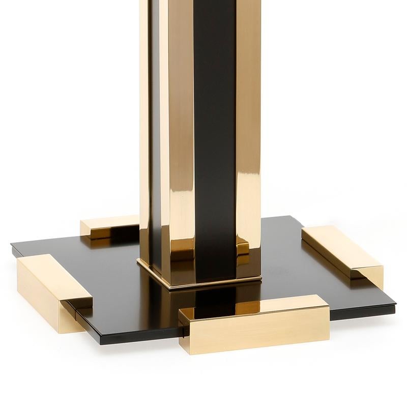 Rollins Table Lamp in Solid Polished Brass In New Condition For Sale In Paris, FR