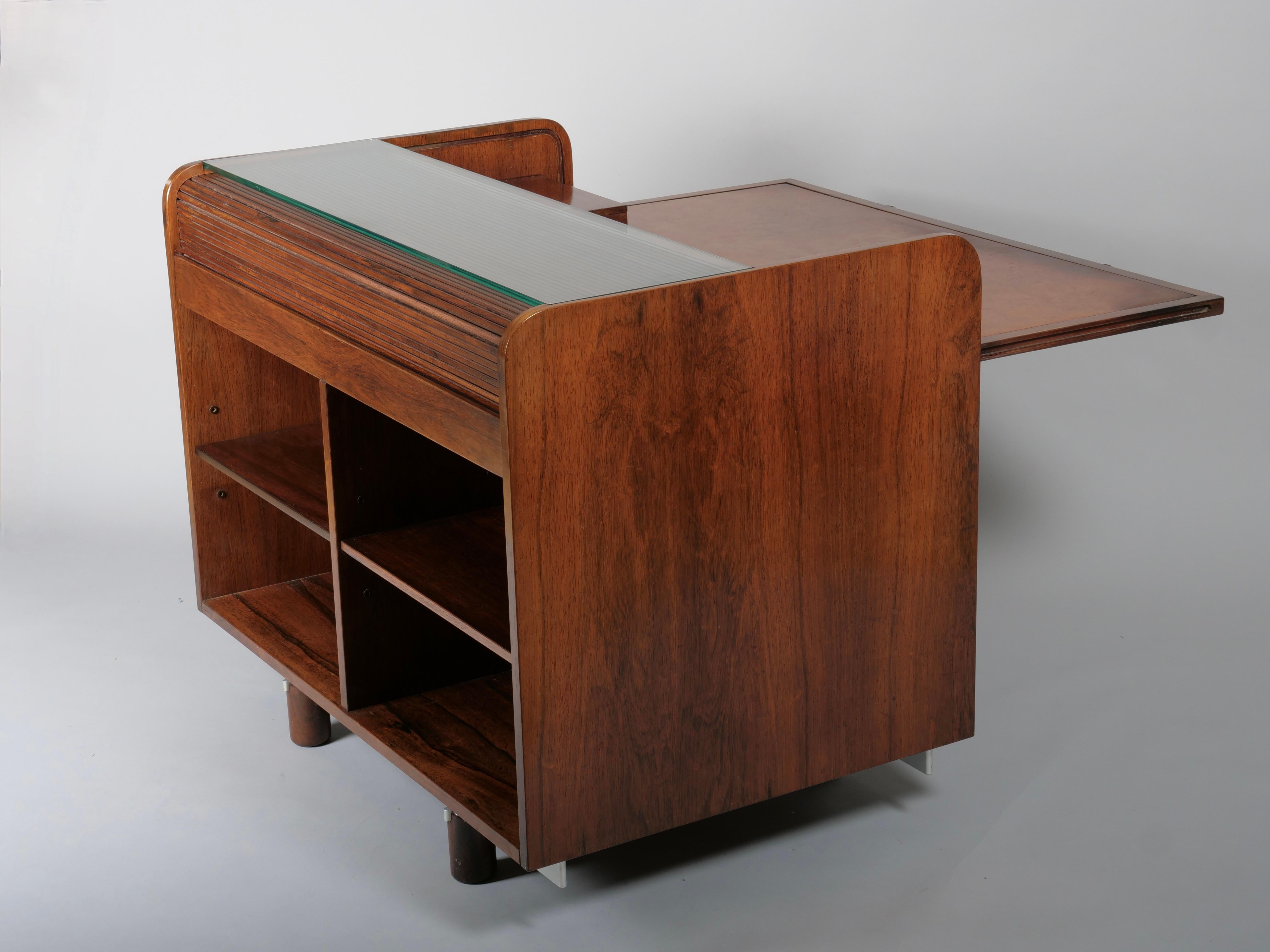 Bureau à roulettes Italie c1950 en vente 5