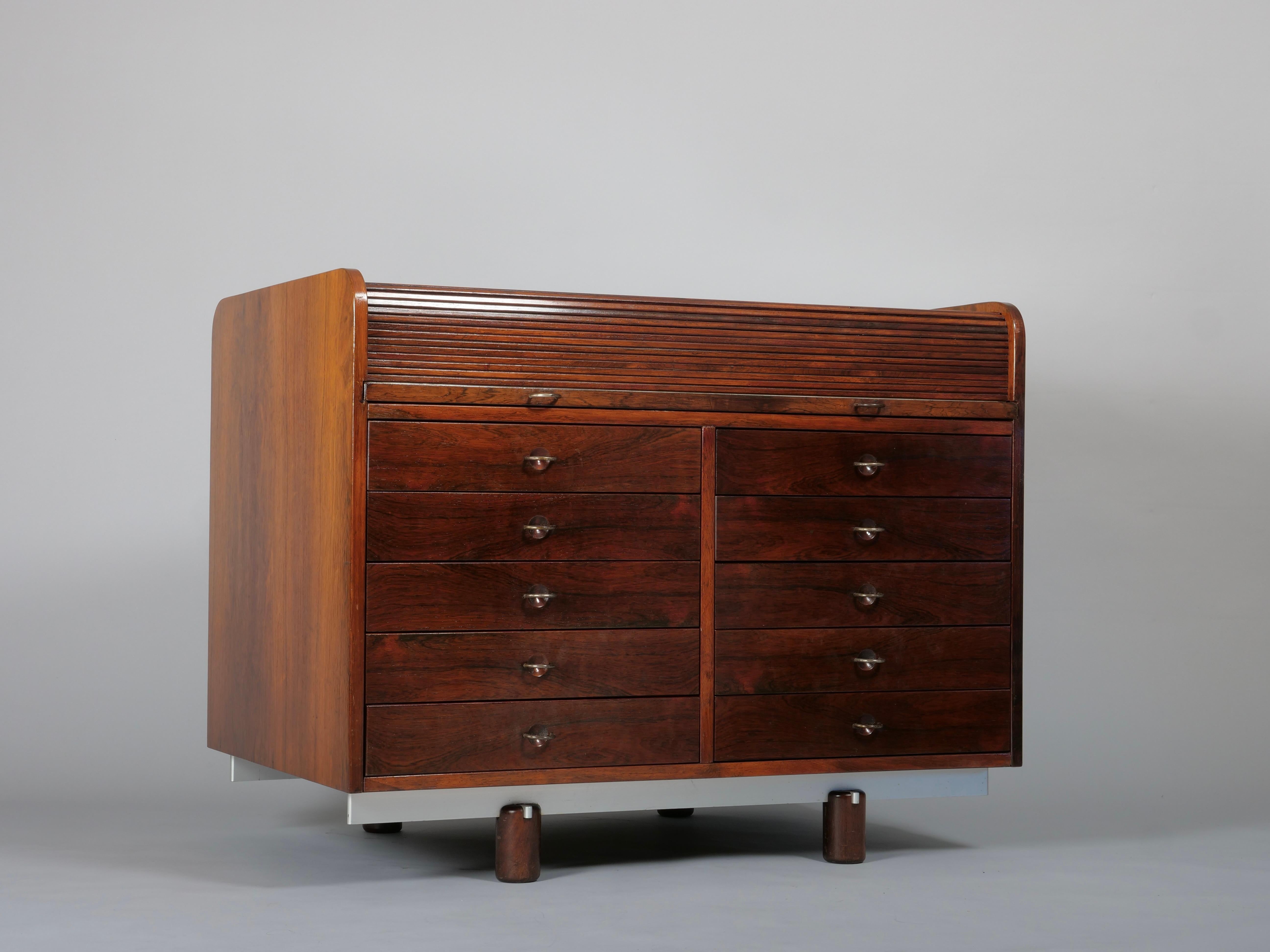 Verre Bureau à roulettes Italie c1950 en vente