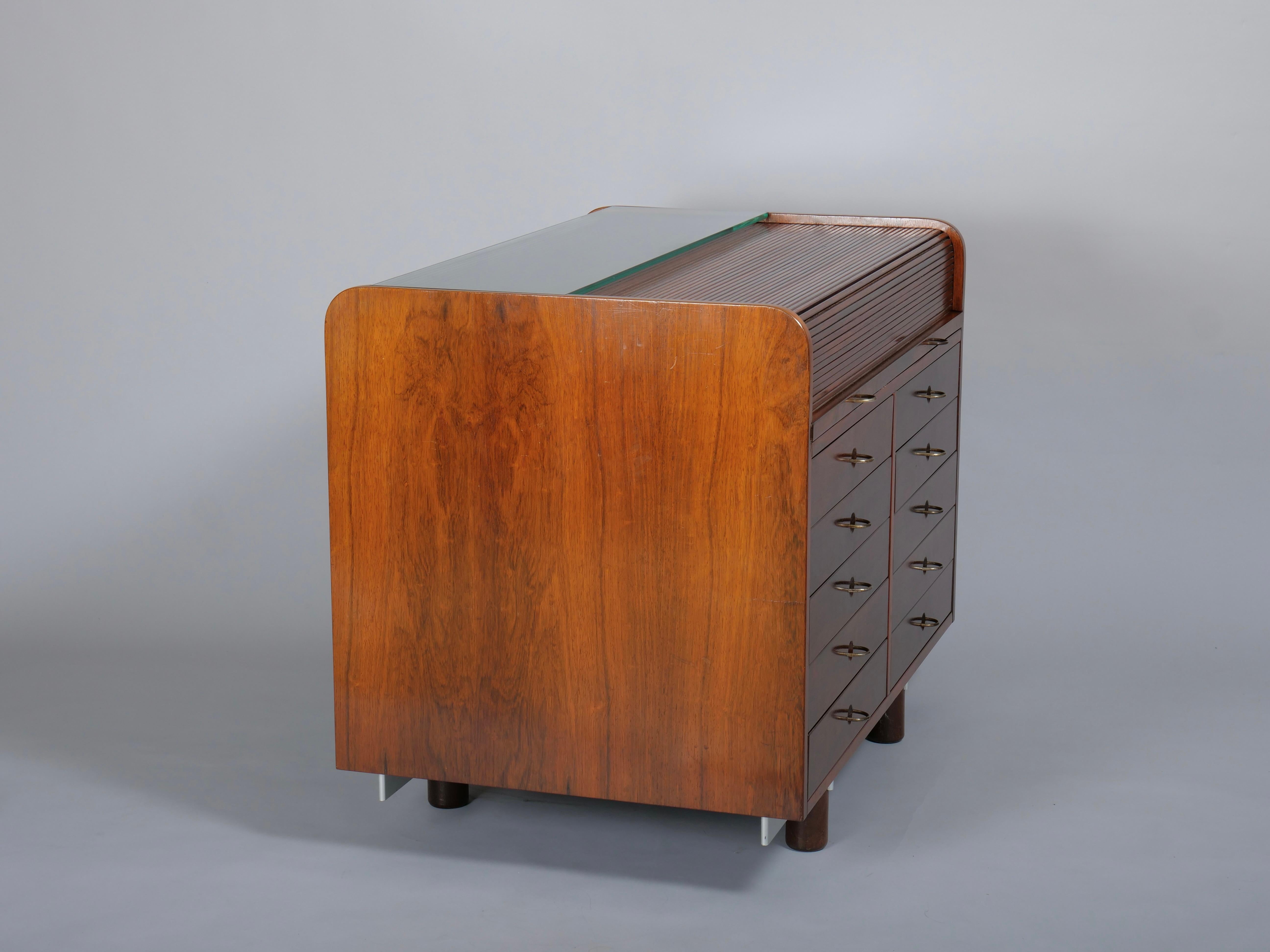 Bureau à roulettes Italie c1950 en vente 2