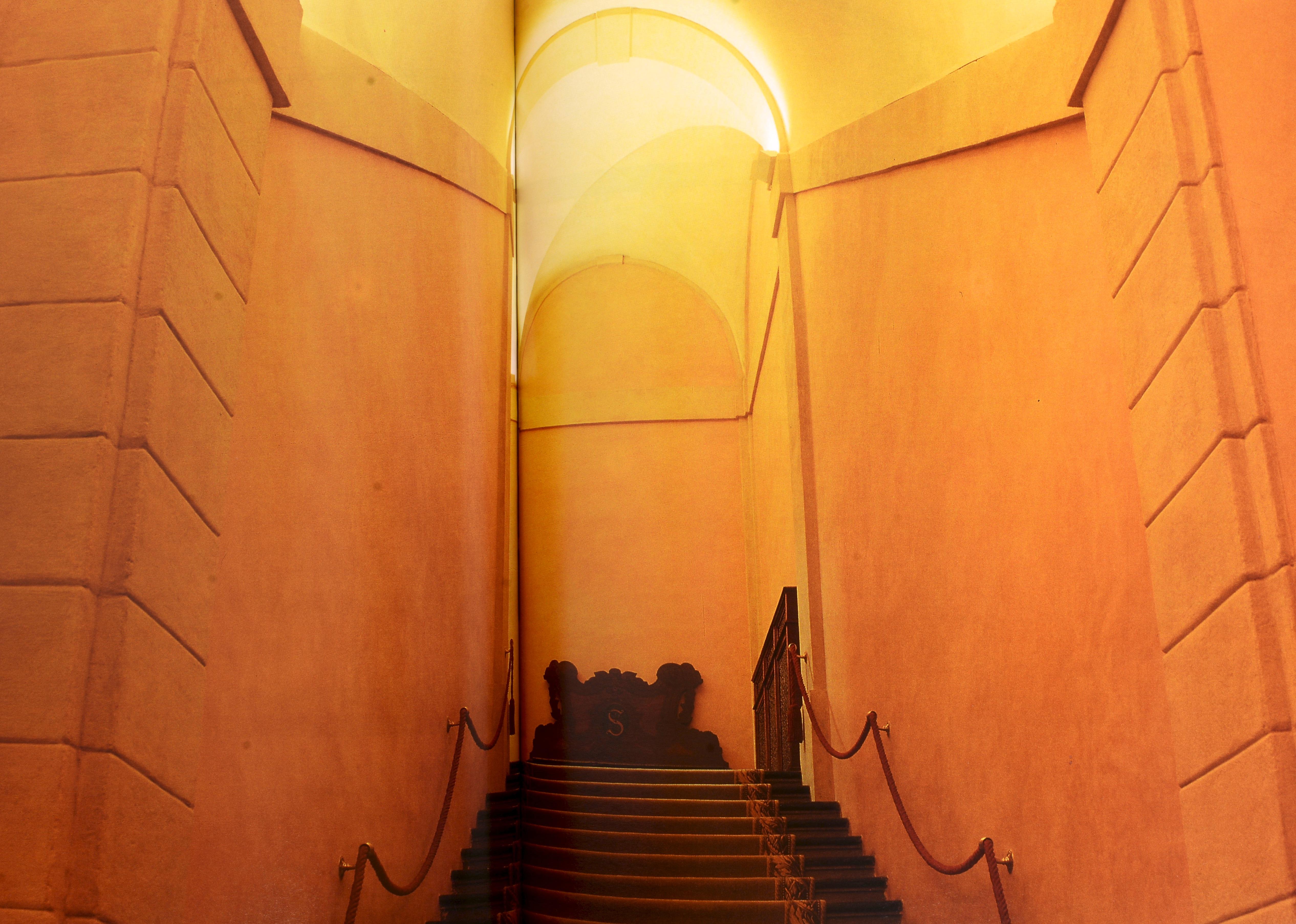 Rolo Banca 1473: Palazzo Magnani, by Pier Luigi Cervellati, 1st Ed in English For Sale 6