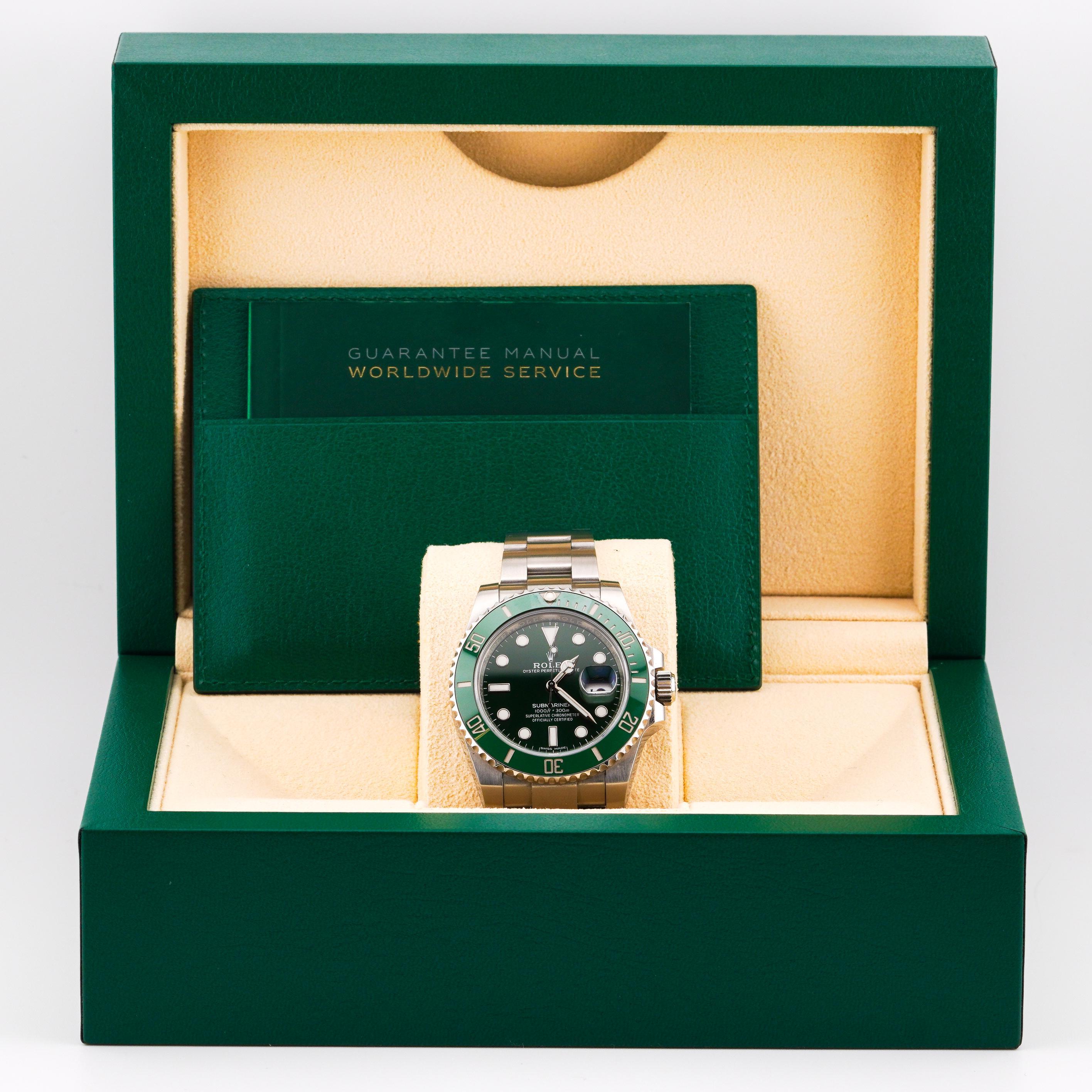 RolRolex 2016 Submariner - 116610LV Orologio Oyster in acciaio inossidabile con scheda e scatola in vendita 7