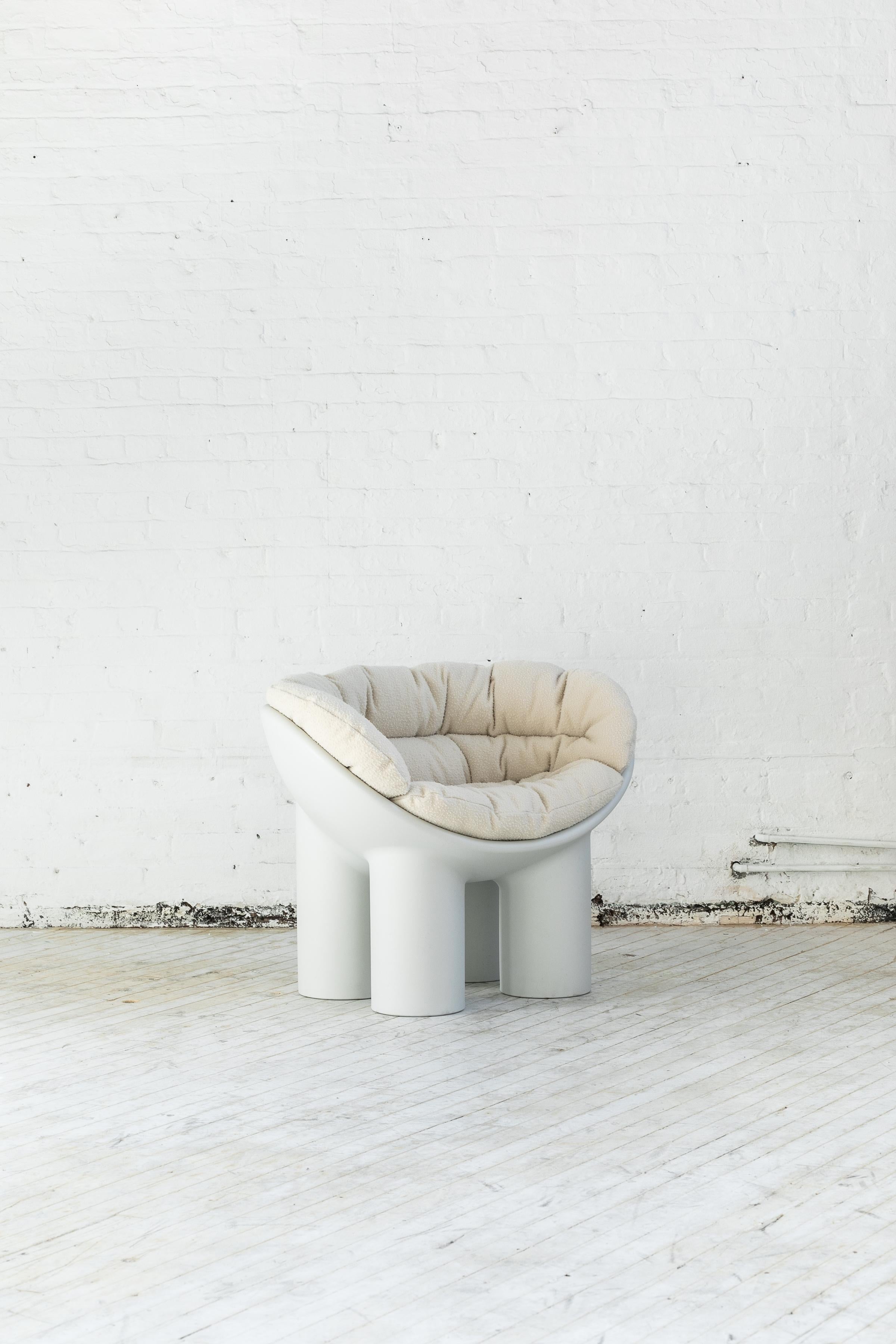 roly poly chair white