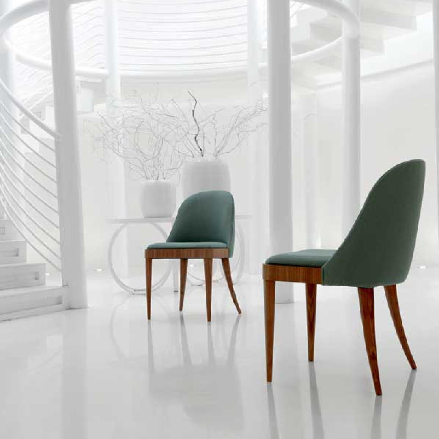 Roma Chair In New Condition In Milan, IT