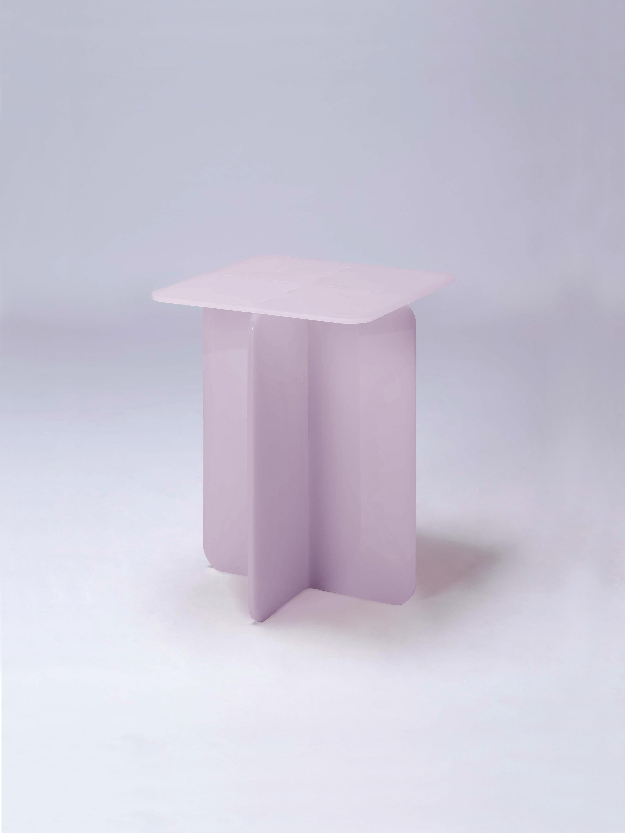 ROMA Table d'appoint Contemporary Acrylic by Ries (Square Top) en vente 3