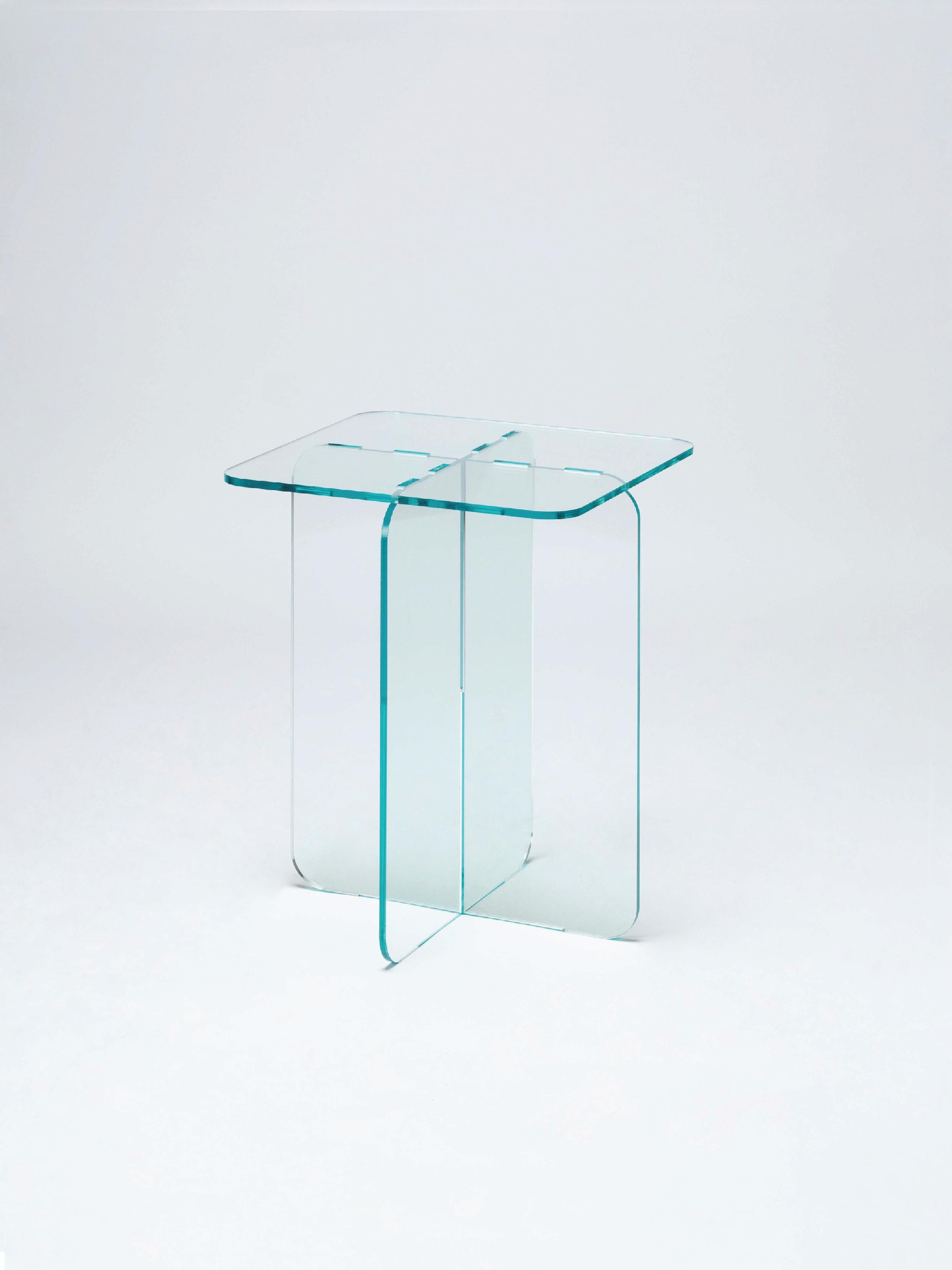 ROMA Table d'appoint Contemporary Acrylic by Ries (Square Top) en vente 7