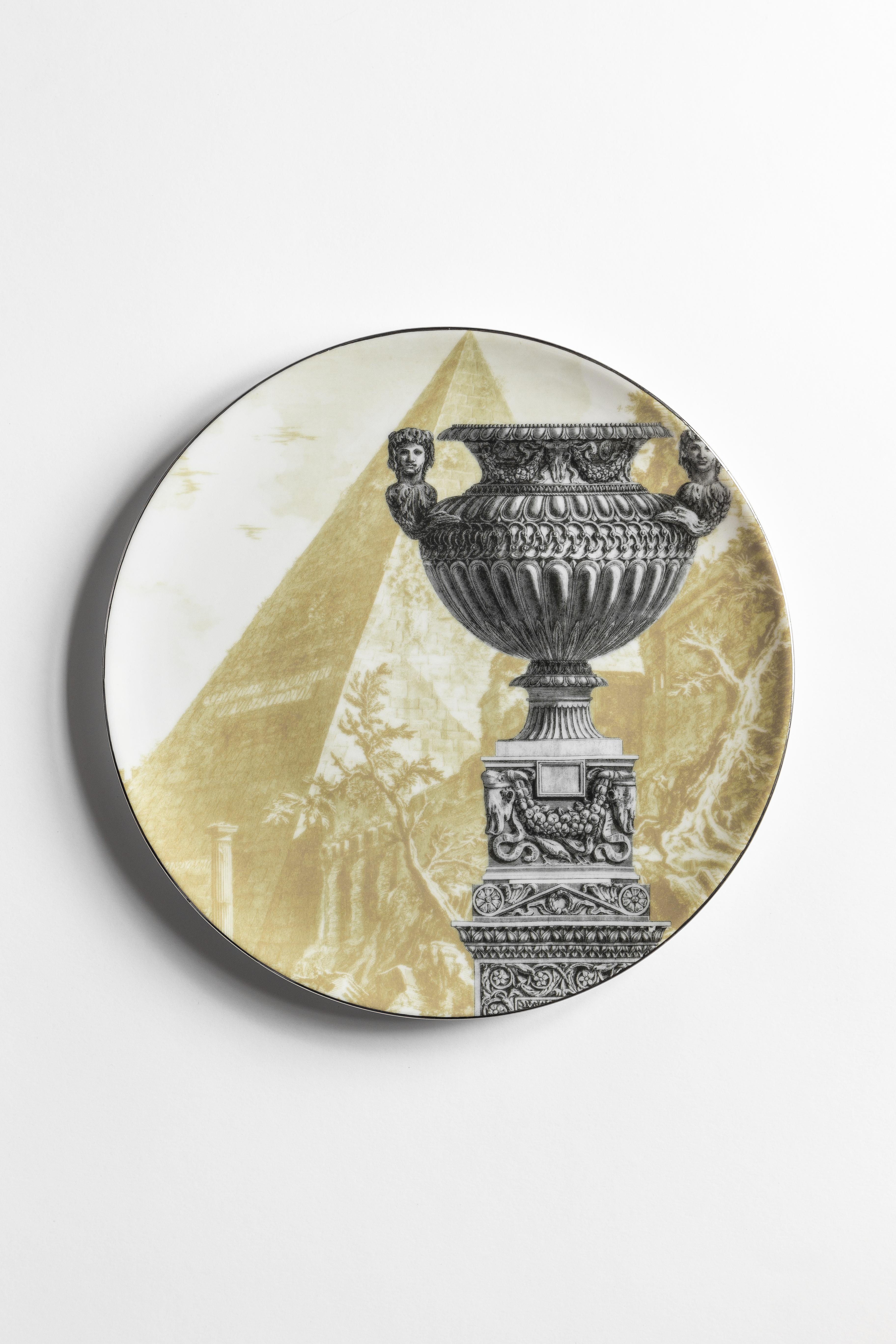 Roma, Sechs Contemporary Porzellan-Teller mit dekorativem Design im Angebot 2