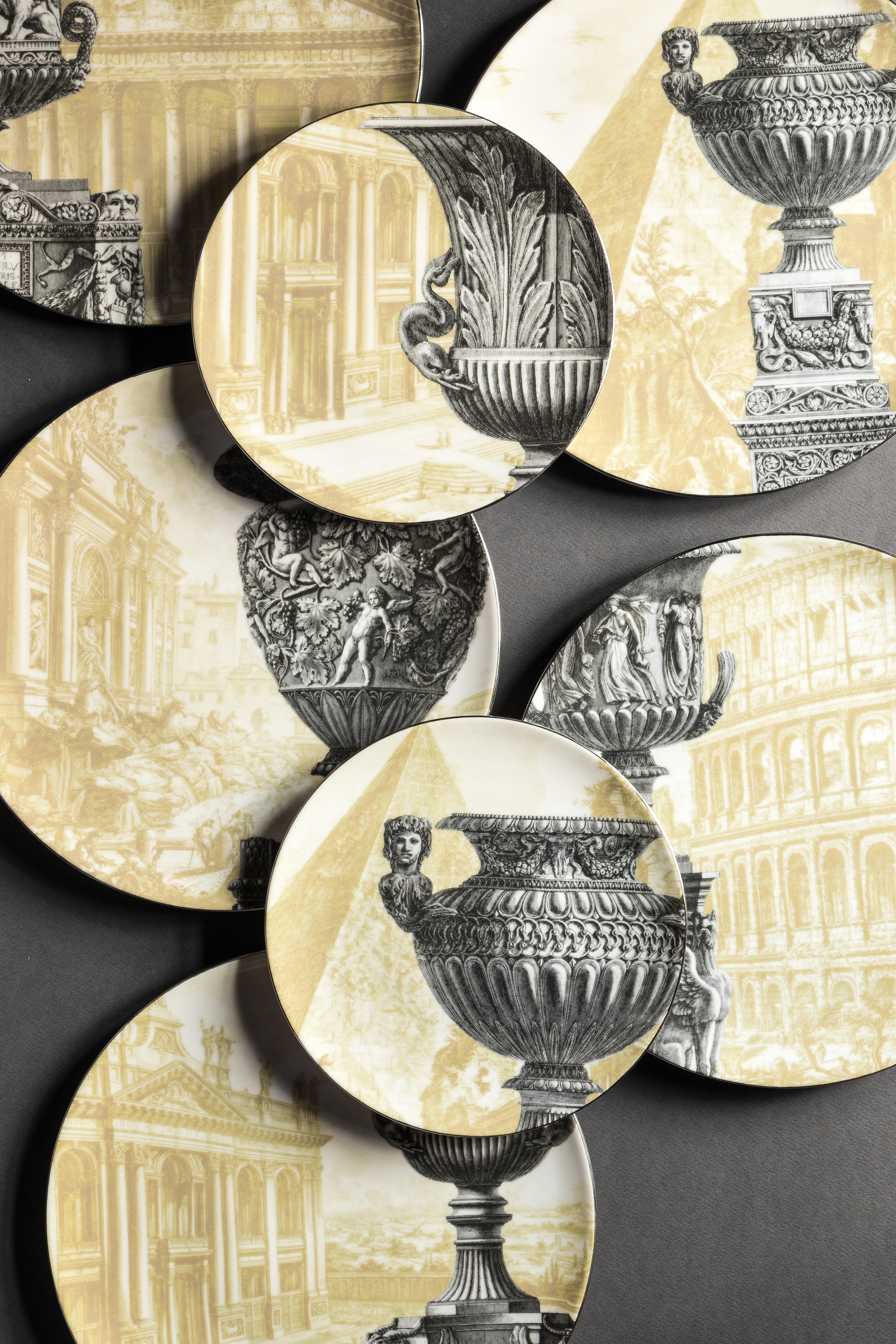 Roma, Six Contemporary Porcelain Dessert Plates with Decorative Design For Sale 3