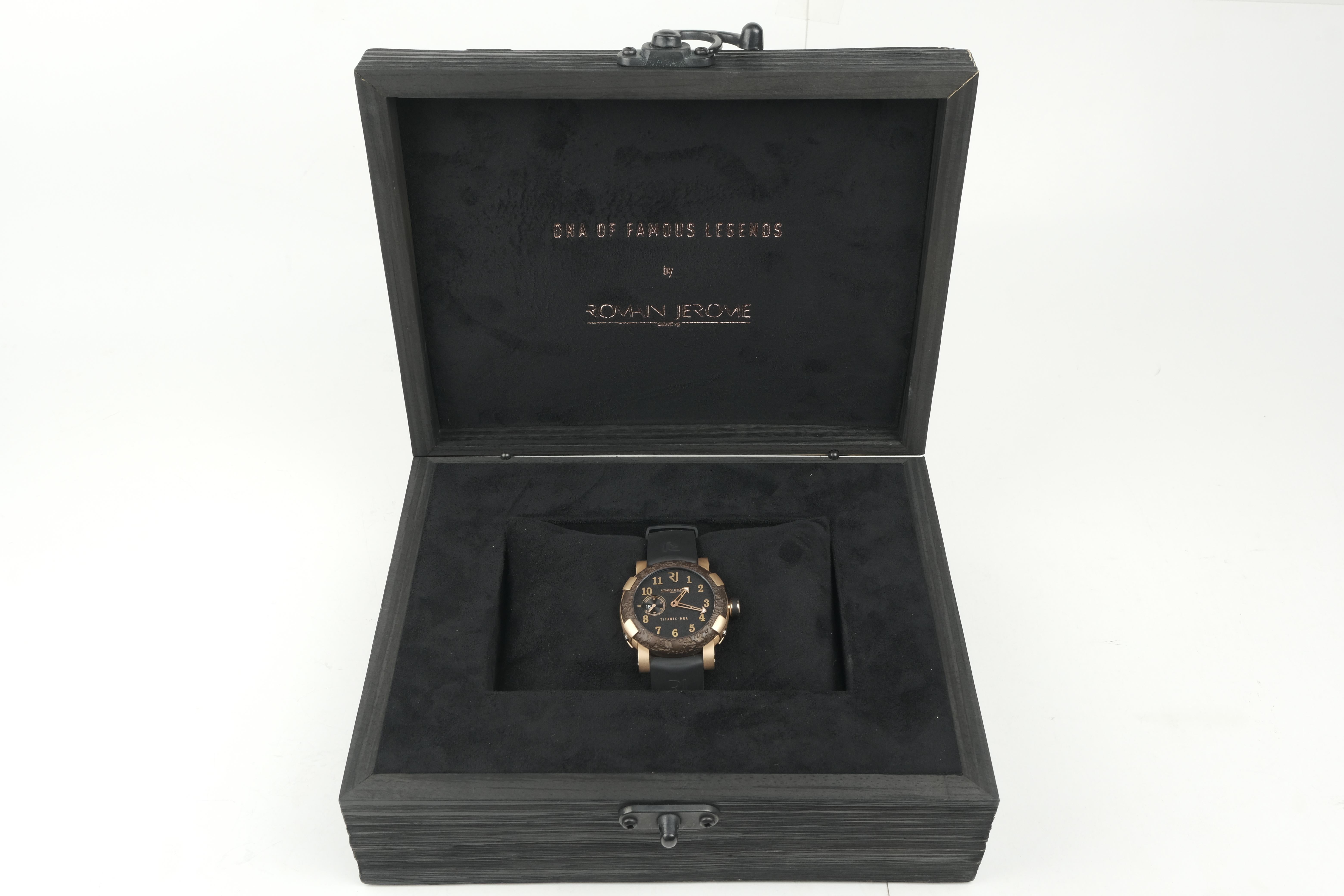 Romain Jerome Titanic DNA 18 Karat Rose Gold 37 of 500 For Sale 3