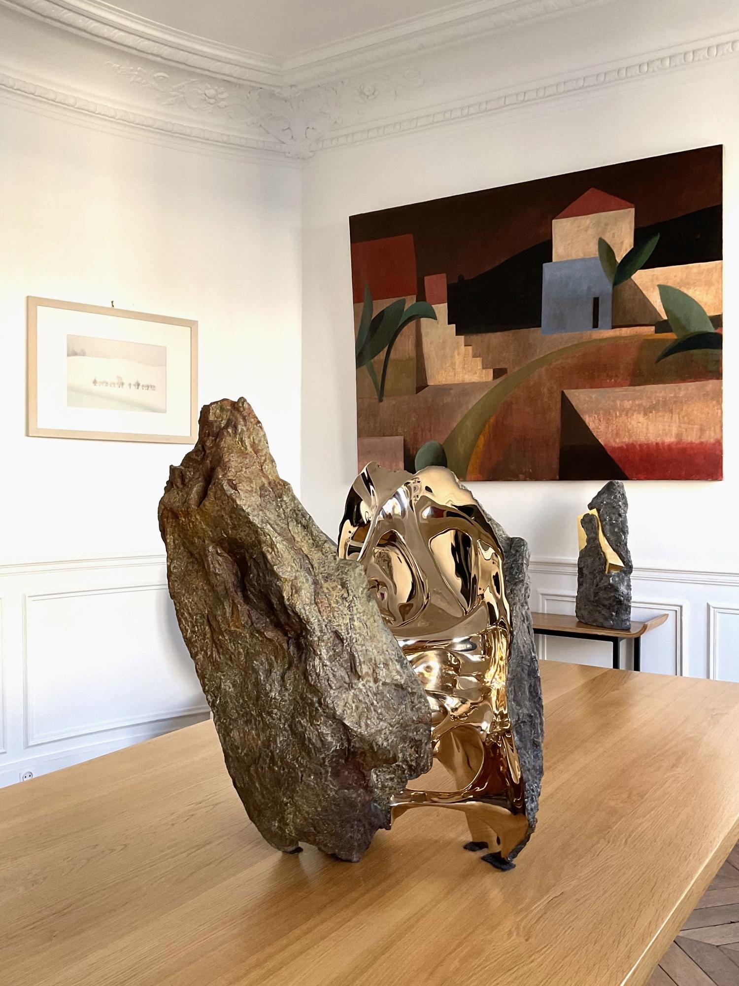 Chronos di Romain Langlois - Scultura in bronzo simile a una roccia, oro, fusione, forma in vendita 2