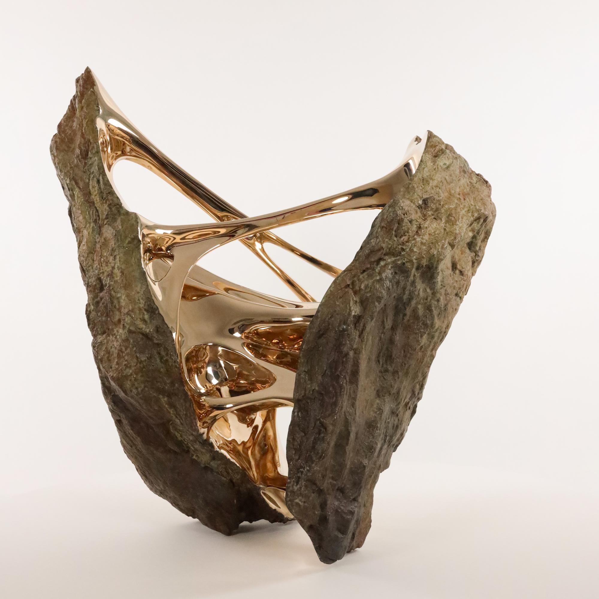 Chronos di Romain Langlois - Scultura in bronzo simile a una roccia, oro, fusione, forma in vendita 11