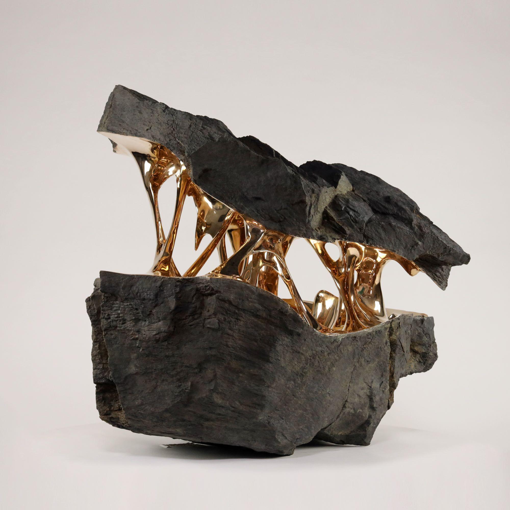Gaïa by Romain Langlois - Rock-like bronze sculpture, golden, abstract For Sale 14