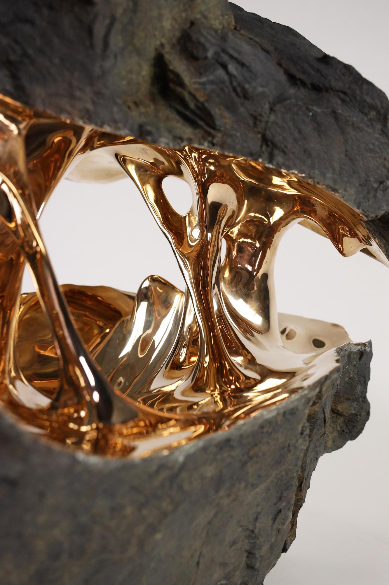 Gaïa by Romain Langlois - Rock-like bronze sculpture, golden, abstract For Sale 9