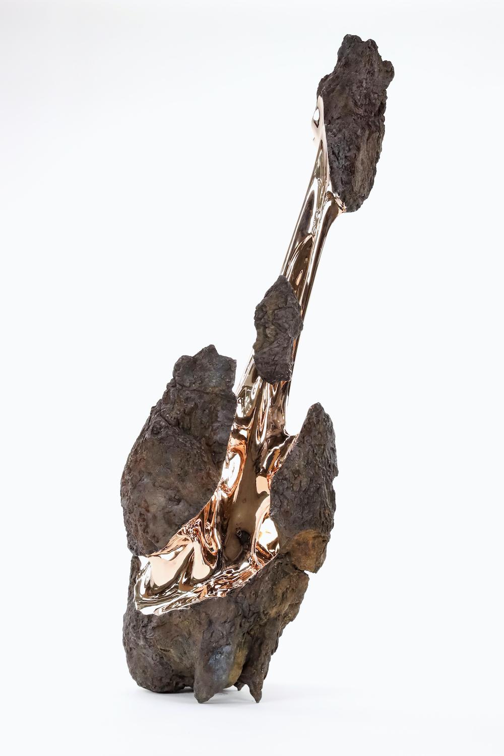 Hyakutake di Romain Langlois - Scultura in bronzo simile a una roccia, dorata, astratta in vendita 2