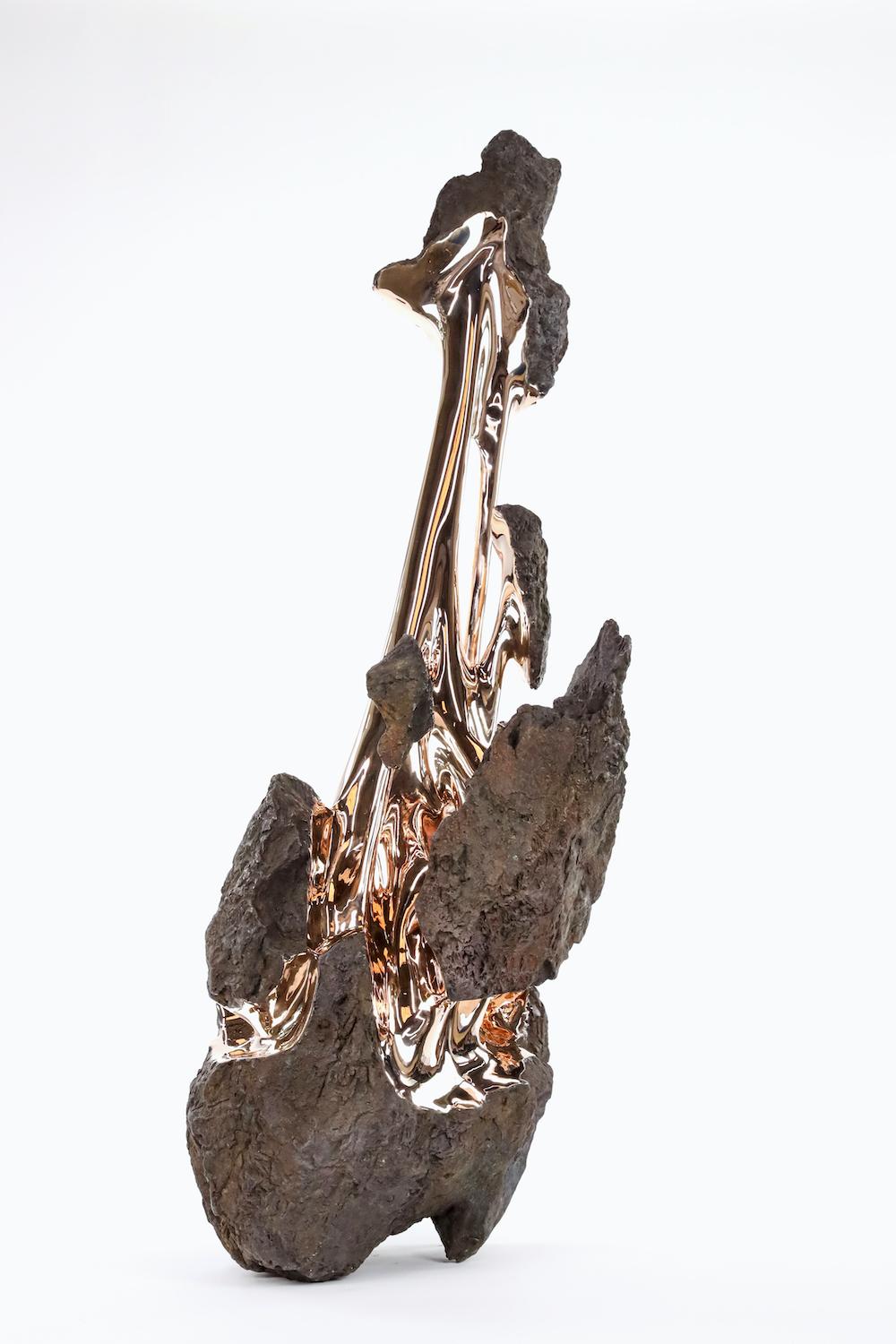 Hyakutake de Romain Langlois - Sculpture en bronze ressemblant à une roche, dorée, abstraite en vente 3
