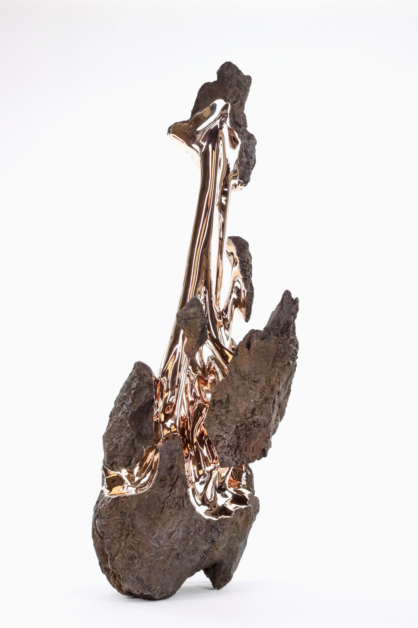Hyakutake by Romain Langlois - Rock-like bronze sculpture, golden, abstract en vente 6