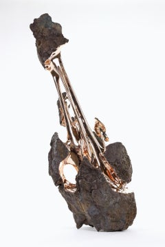 Hyakutake de Romain Langlois - Sculpture en bronze ressemblant à une roche, dorée, abstraite