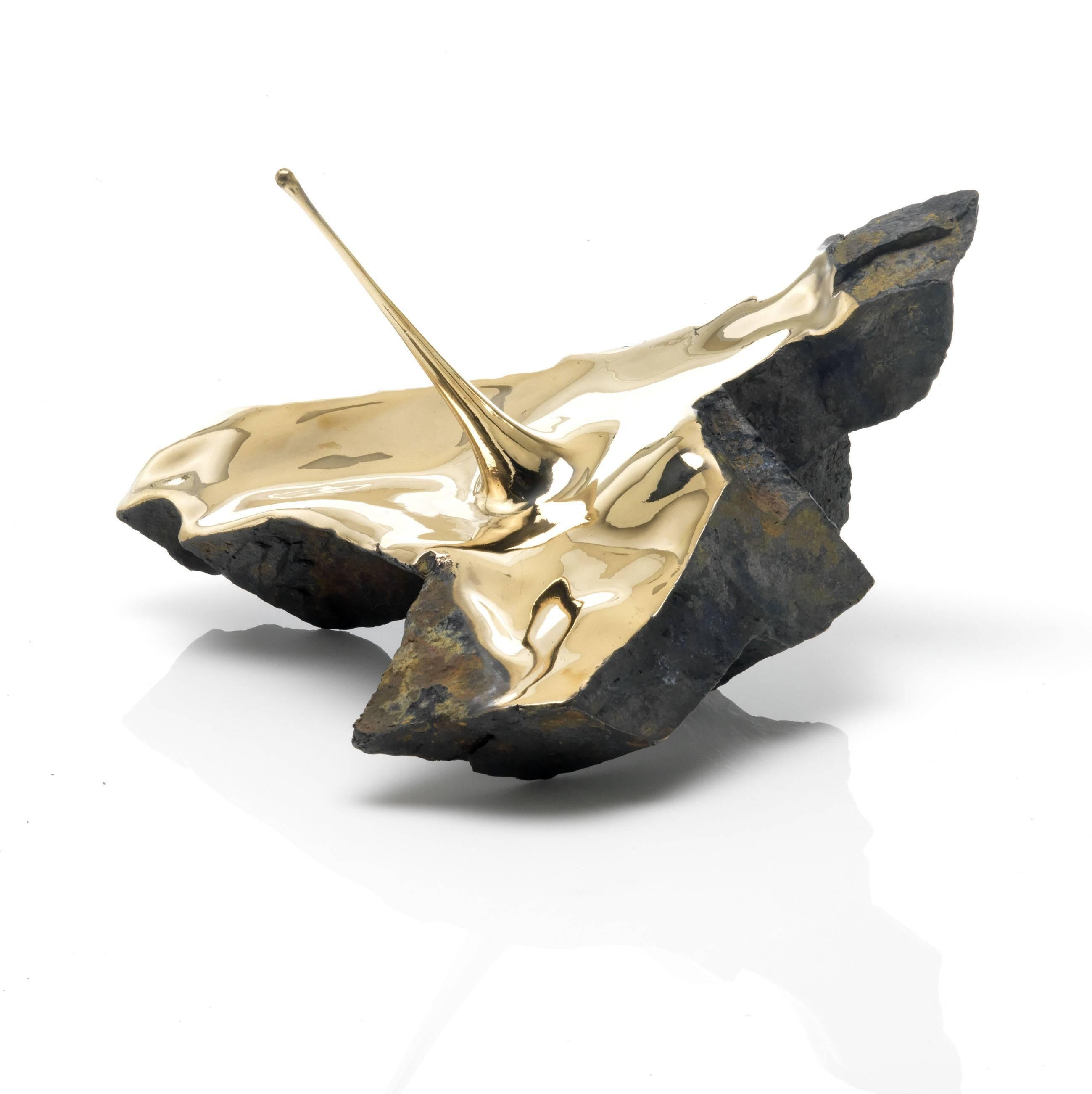 Resonance II by Romain Langlois - Boulder-like bronze sculpture, contemporary For Sale 2