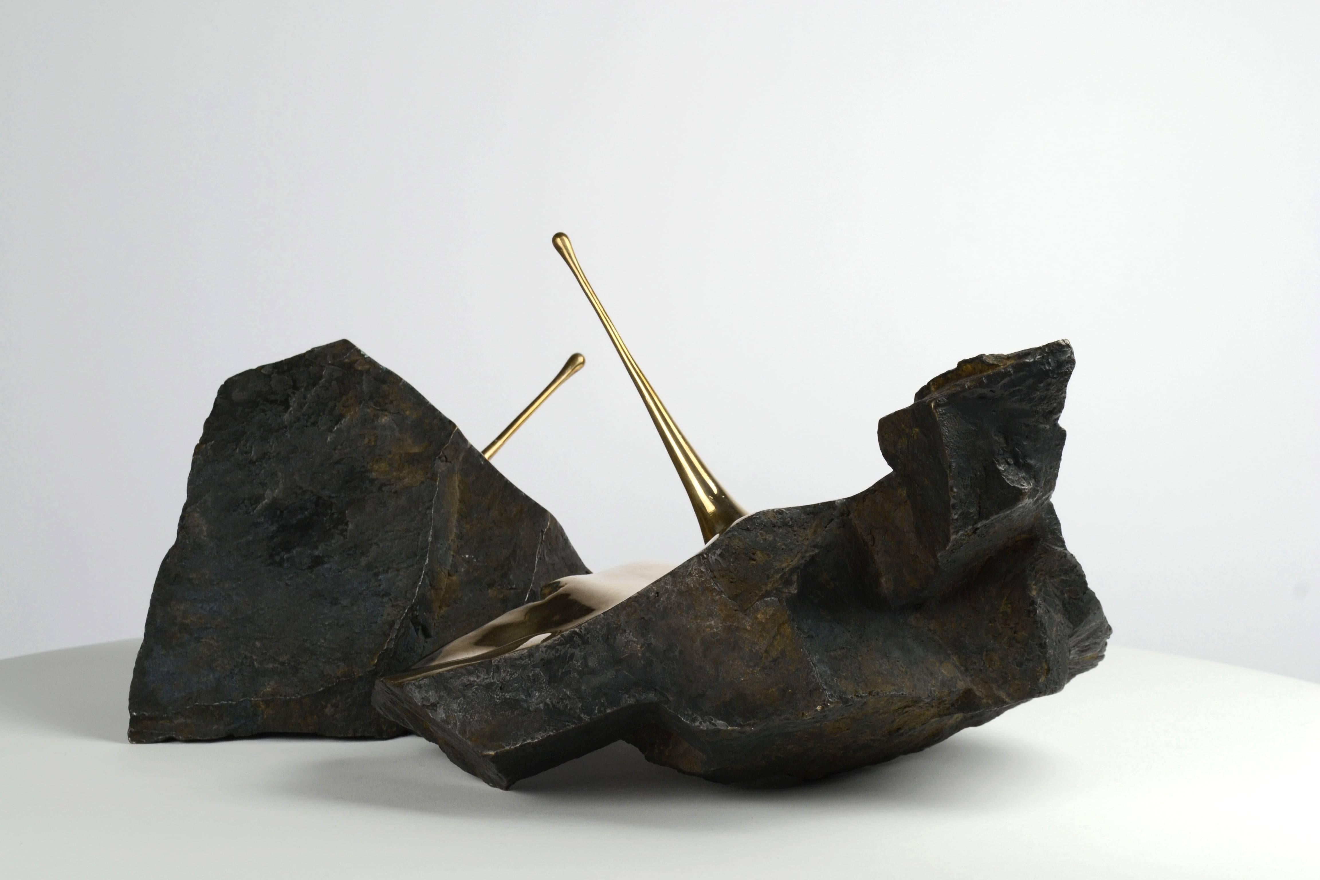 Resonance II by Romain Langlois - Boulder-like bronze sculpture, contemporary For Sale 4