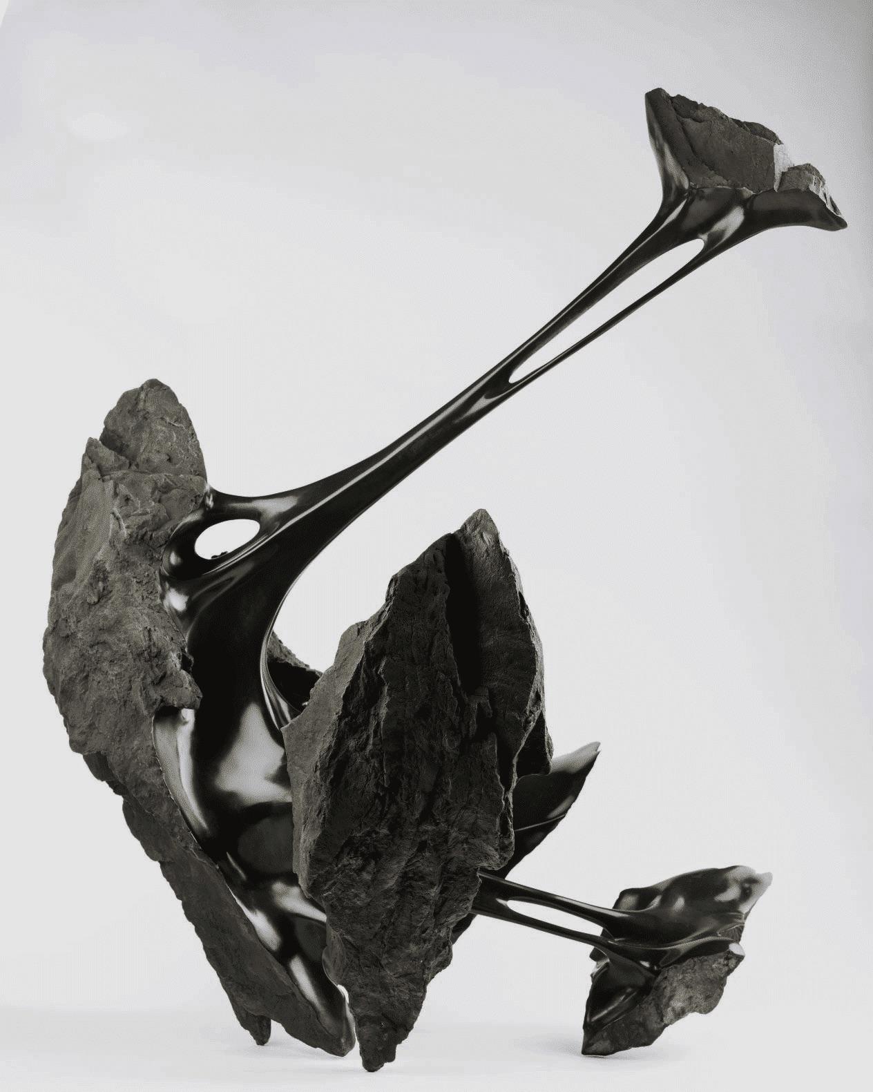 Sculpture abstraite en bronze poli de couleur or Serendipity de Romain Langlois en vente 4