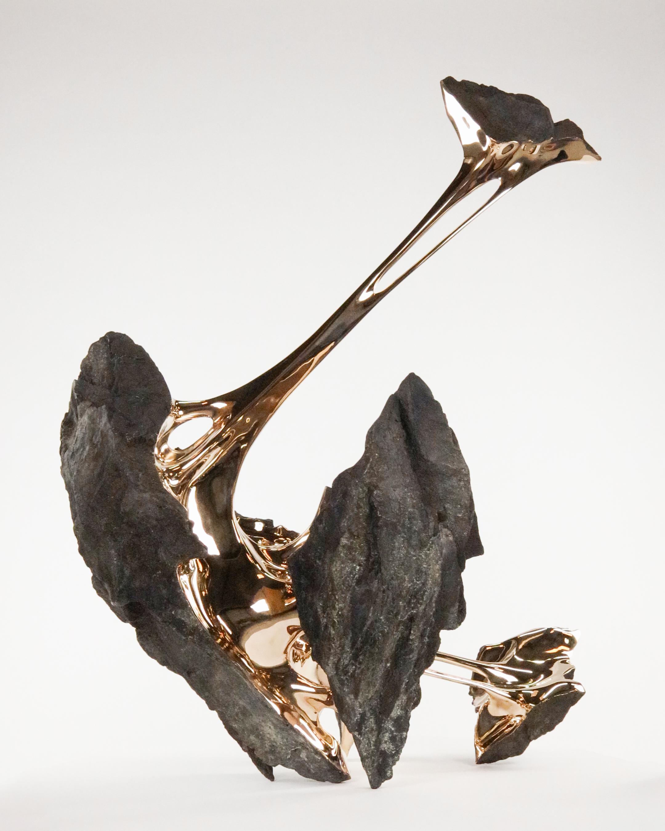 Serendipity by Romain Langlois - Sculpture en bronze poli, abstraite, dorée en vente 5