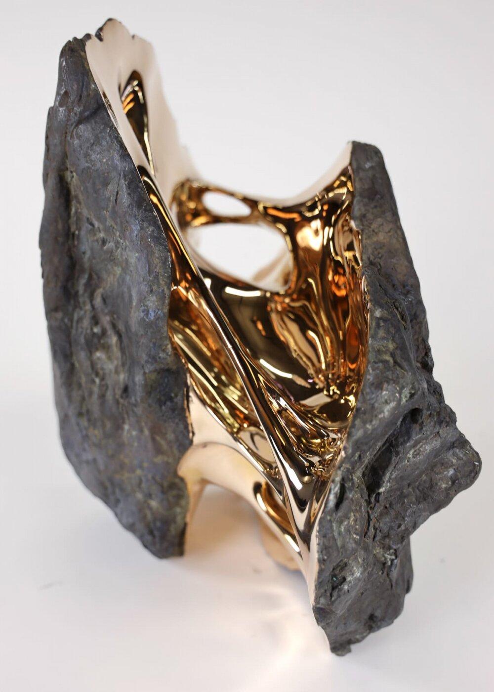 Sleeping Beauty by Romain Langlois - Rock-like bronze sculpture, golden, fusion For Sale 3