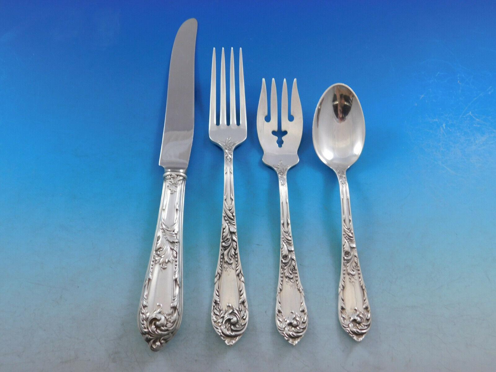 Romaine by Reed and Barton Sterling Silver Flatware Service for 12 Dinner 198 Pc In Excellent Condition For Sale In Big Bend, WI